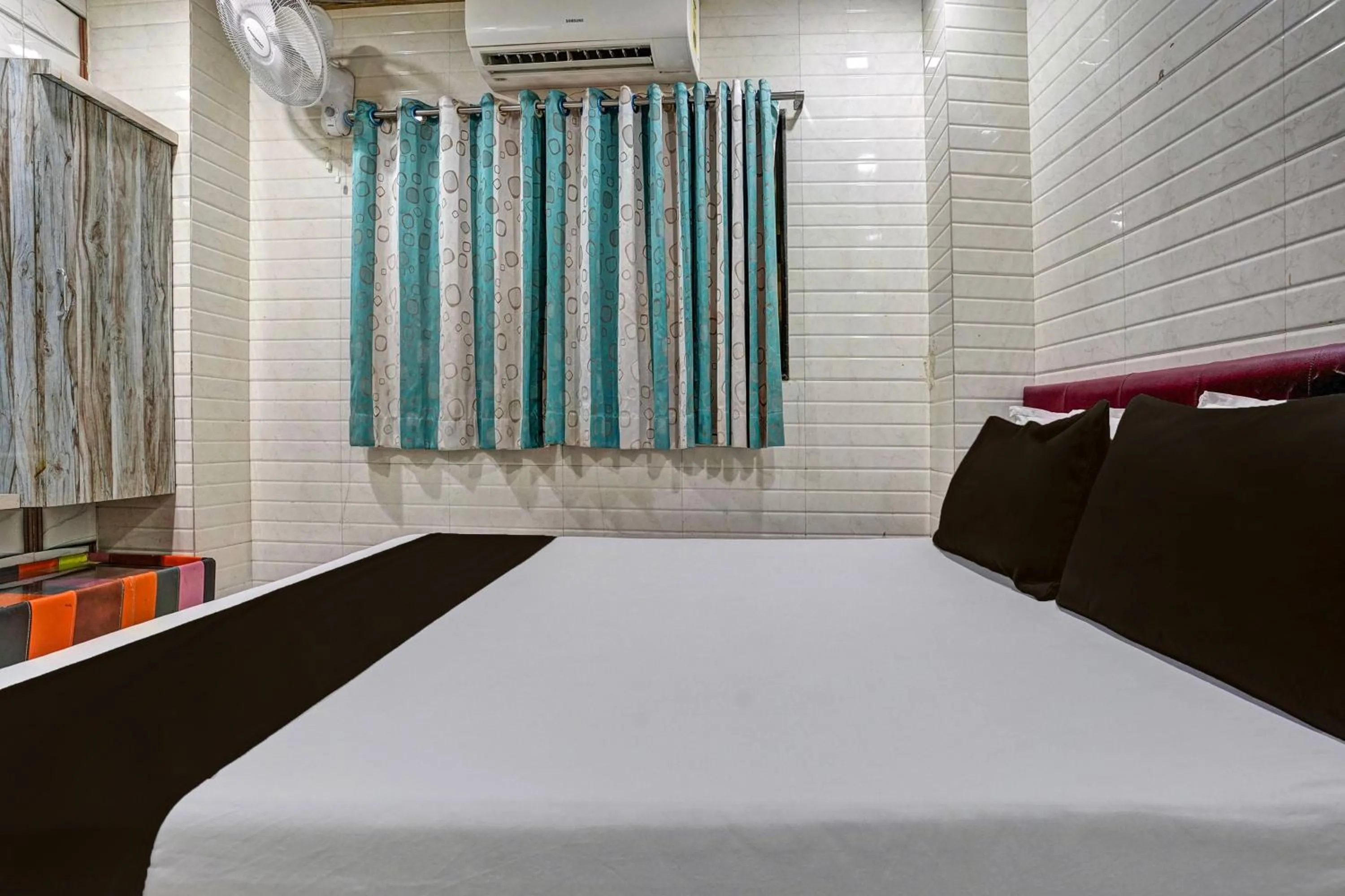 Bedroom, Bed in Hotel O Taj Lodging and Boarding