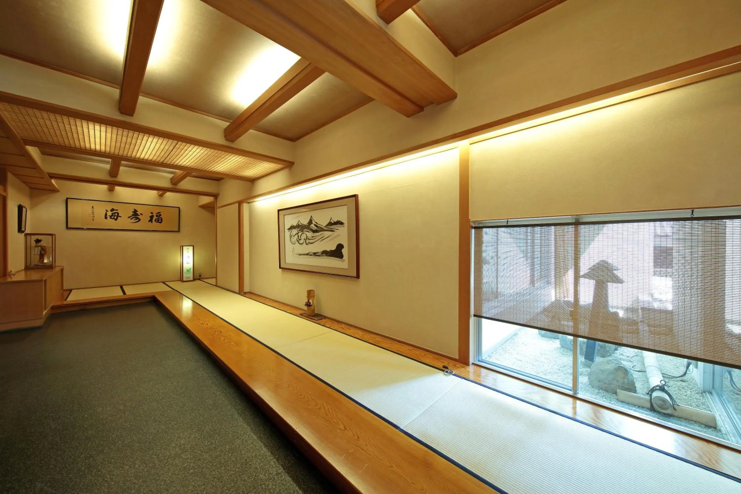 On site in Nishiki-no-Yu Jimotoya