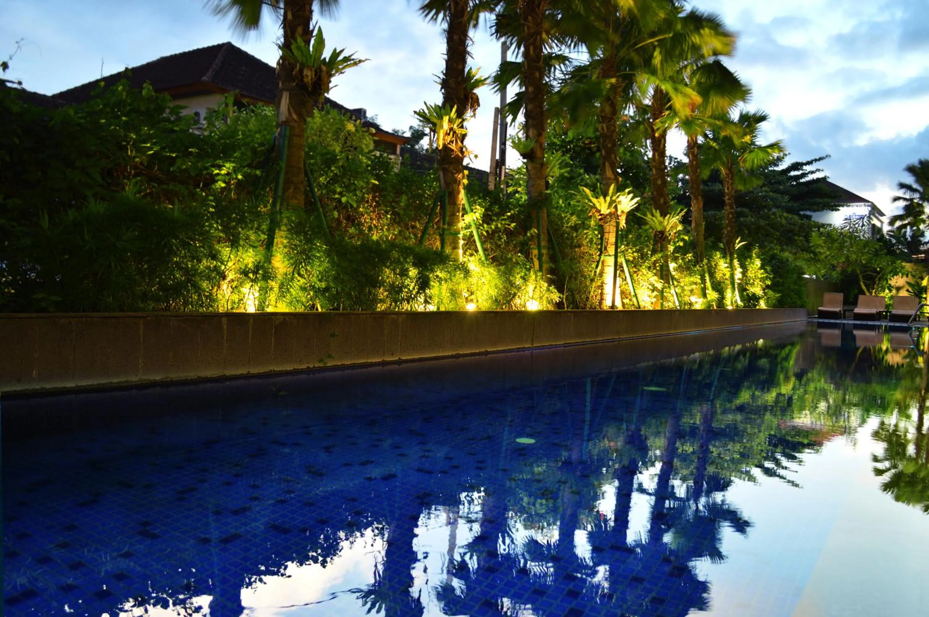 Swimming pool in HARRIS Hotel Seminyak