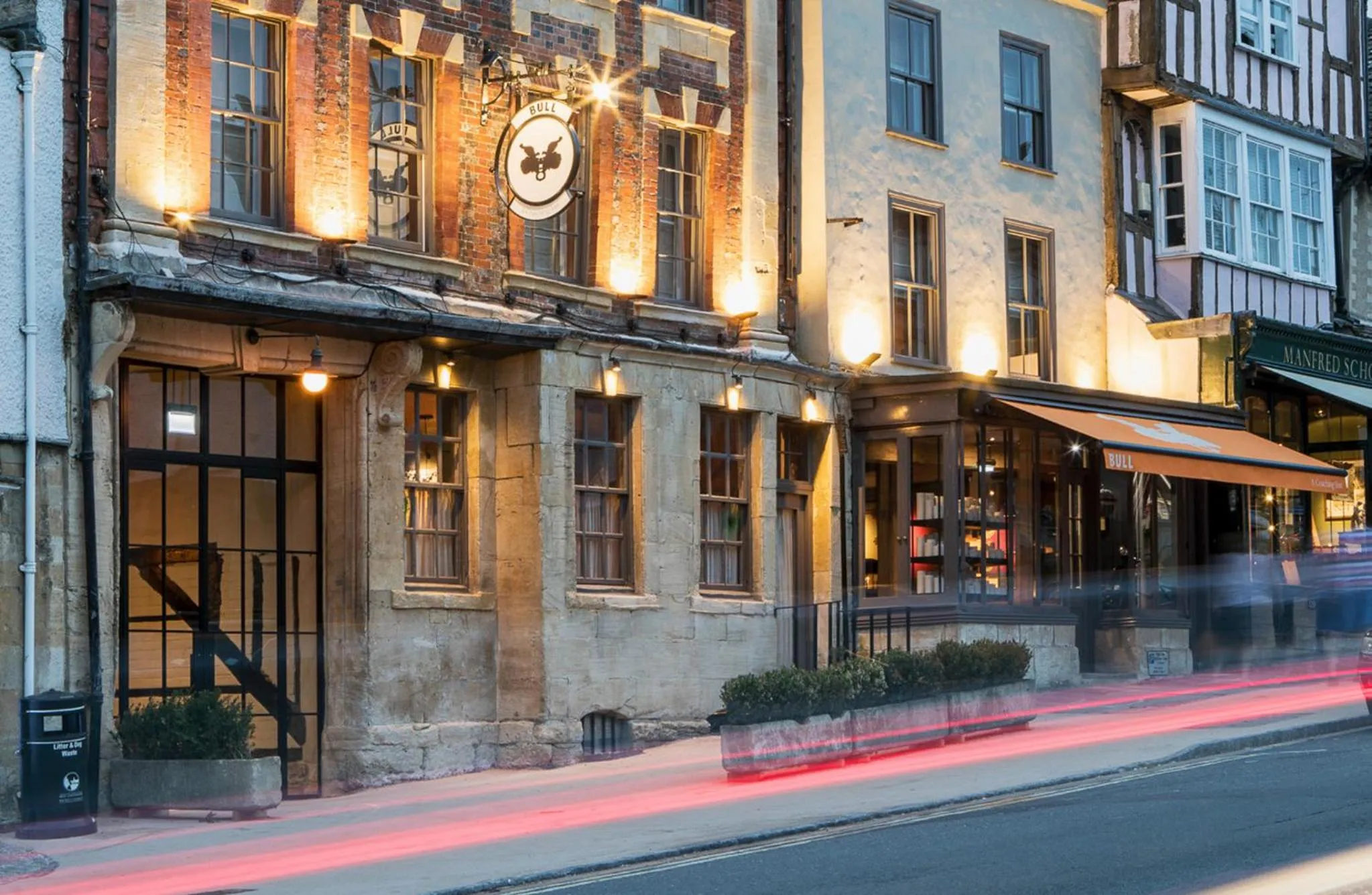 Property building in BULL Burford