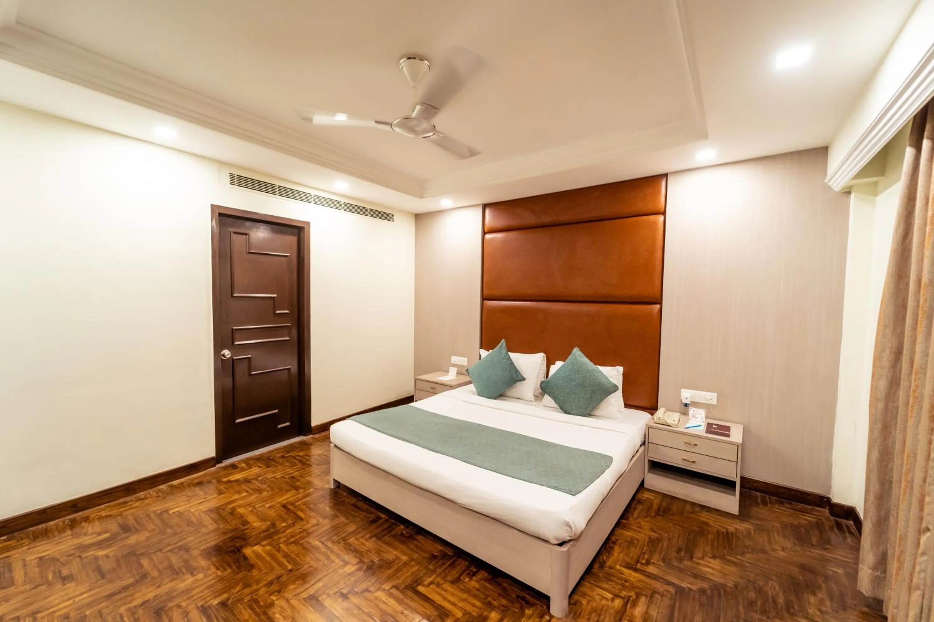 Bedroom, Bed in Hotel Celebration