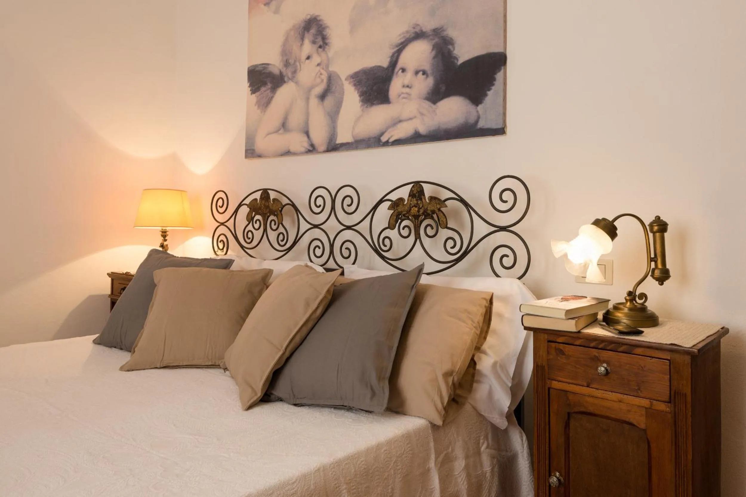 Bed in B&B Villa il Poggetto
