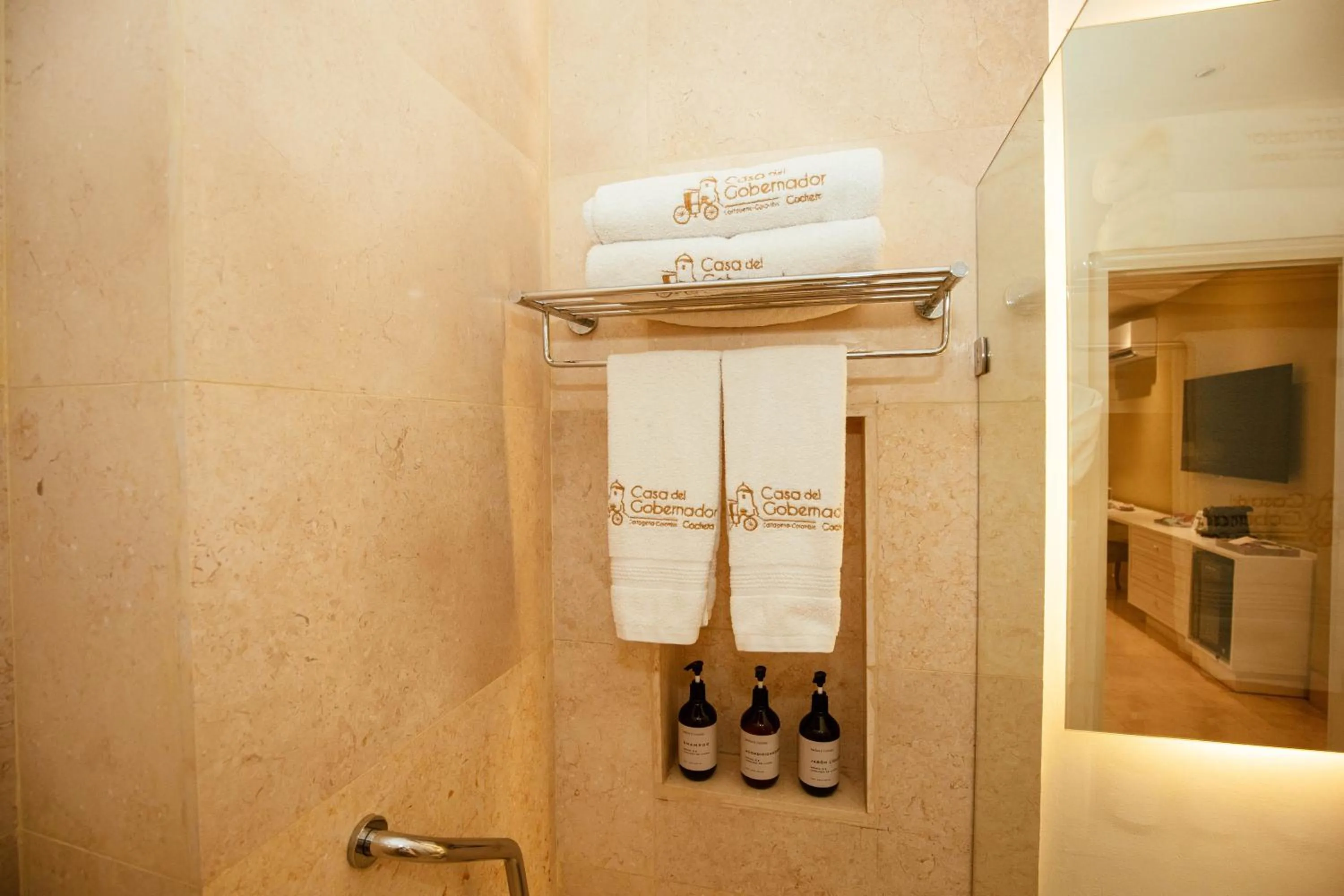 Toilet in Hotel Casa del Gobernador