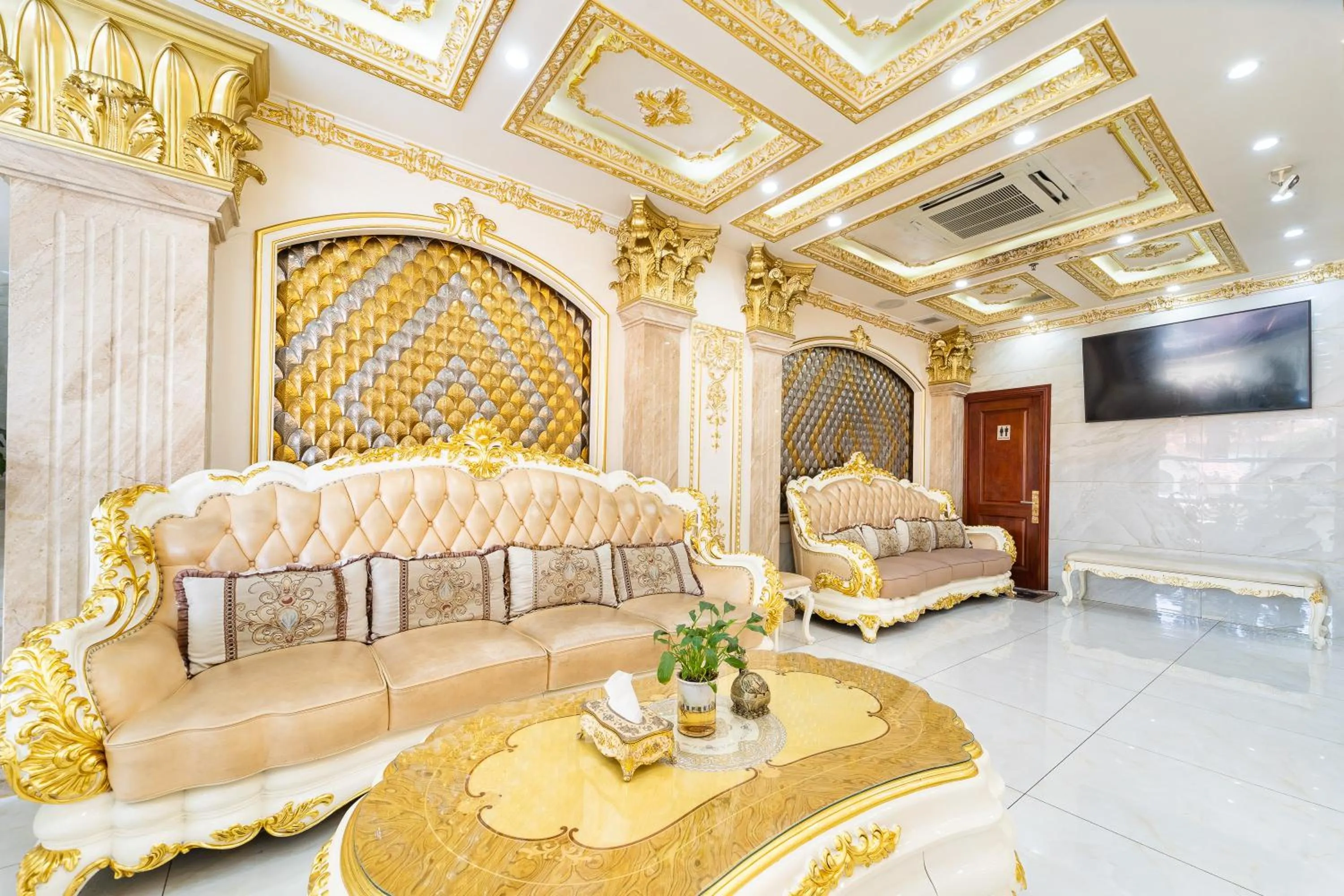 Living room in Townhouse Cuong Thanh 3 Hotel