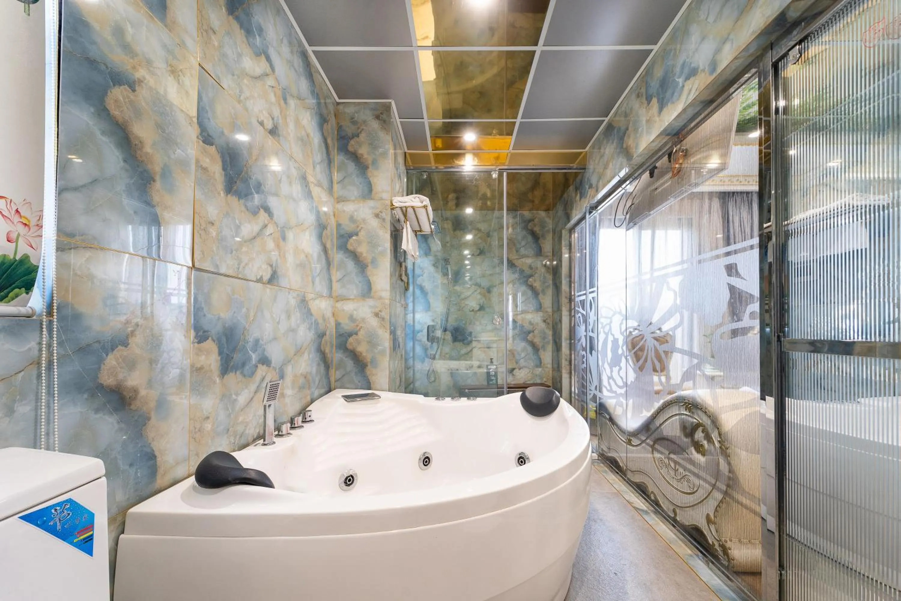 Bathroom in Townhouse Cuong Thanh 3 Hotel