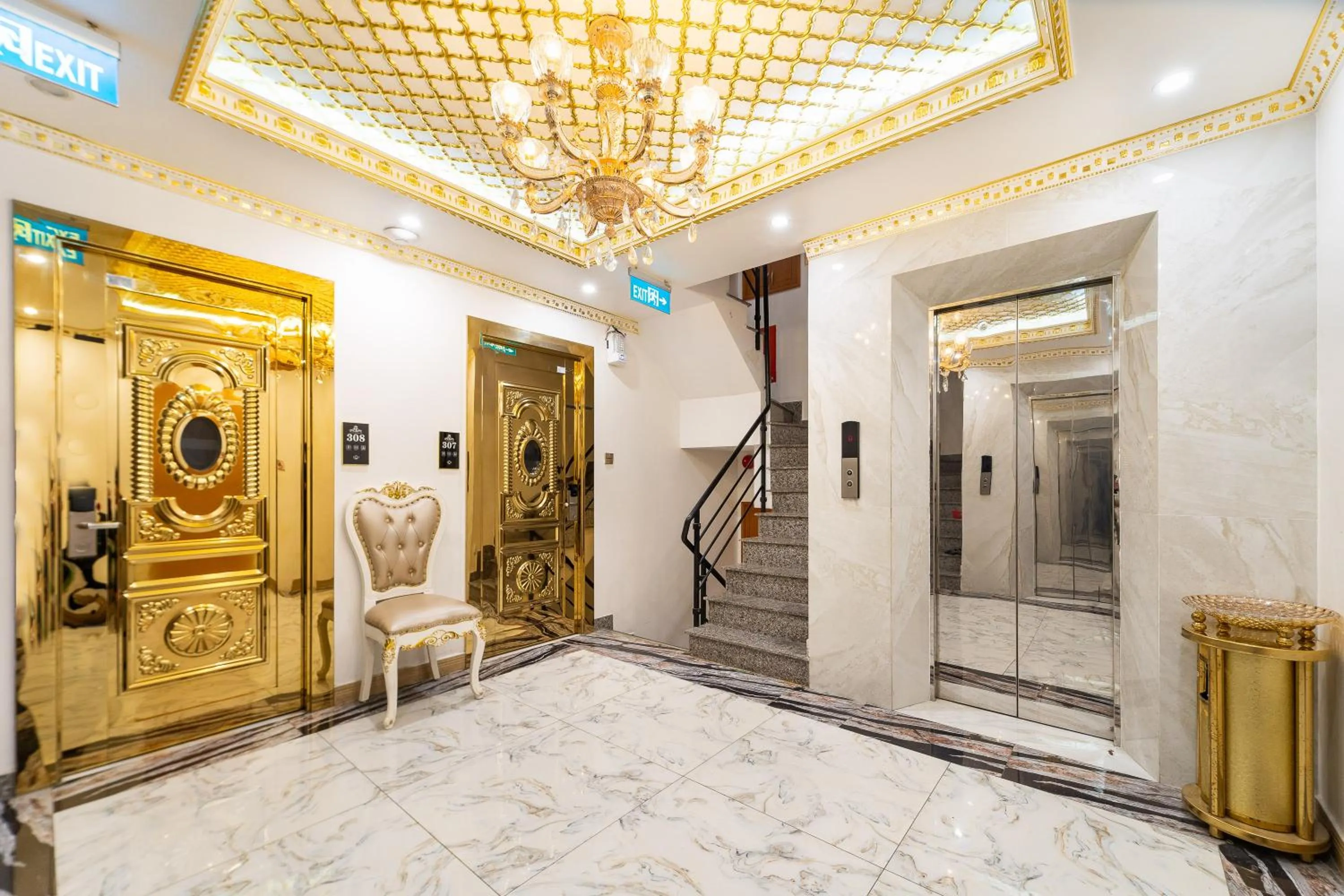 Property building in Townhouse Cuong Thanh 3 Hotel