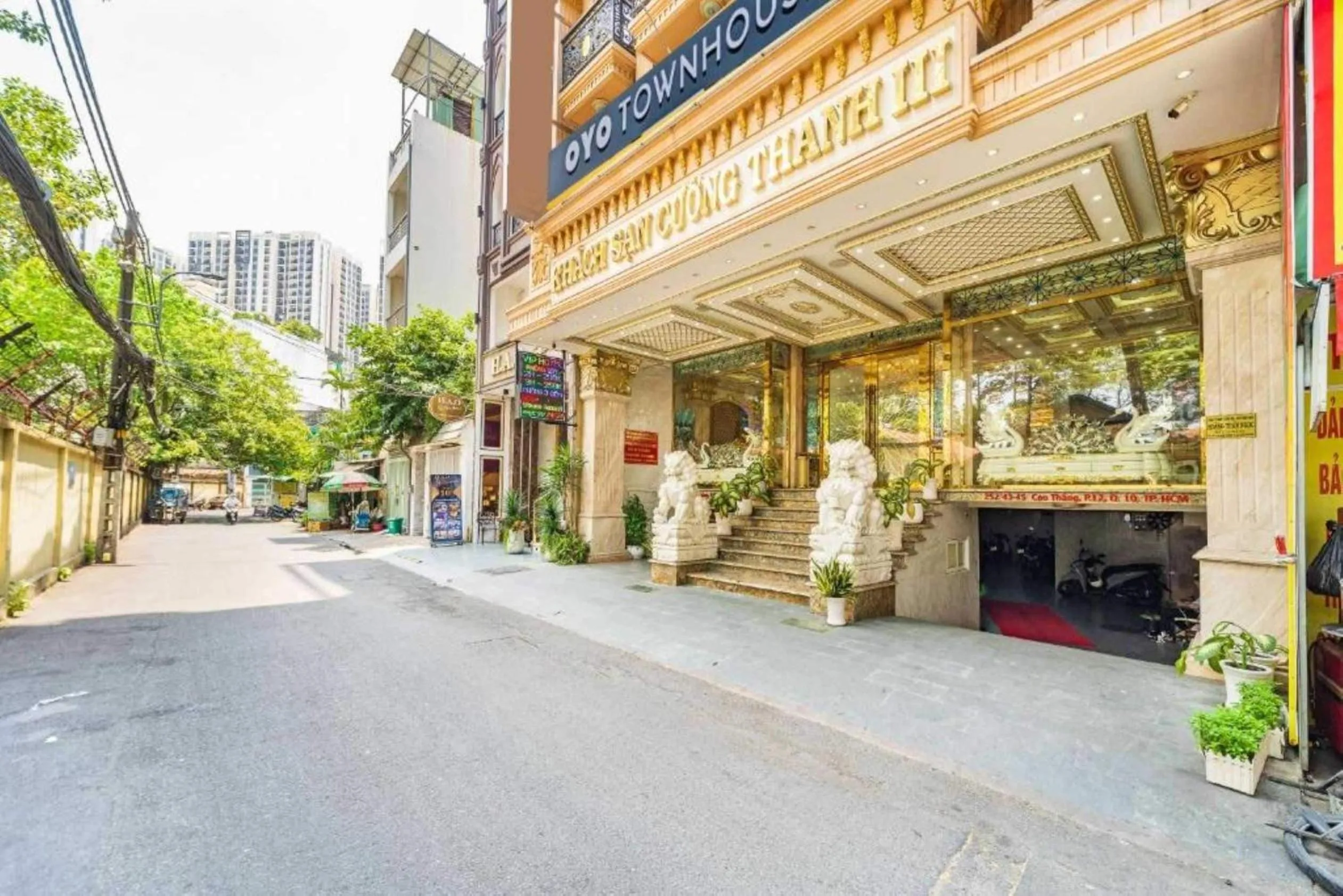 Facade/entrance in Townhouse Cuong Thanh 3 Hotel