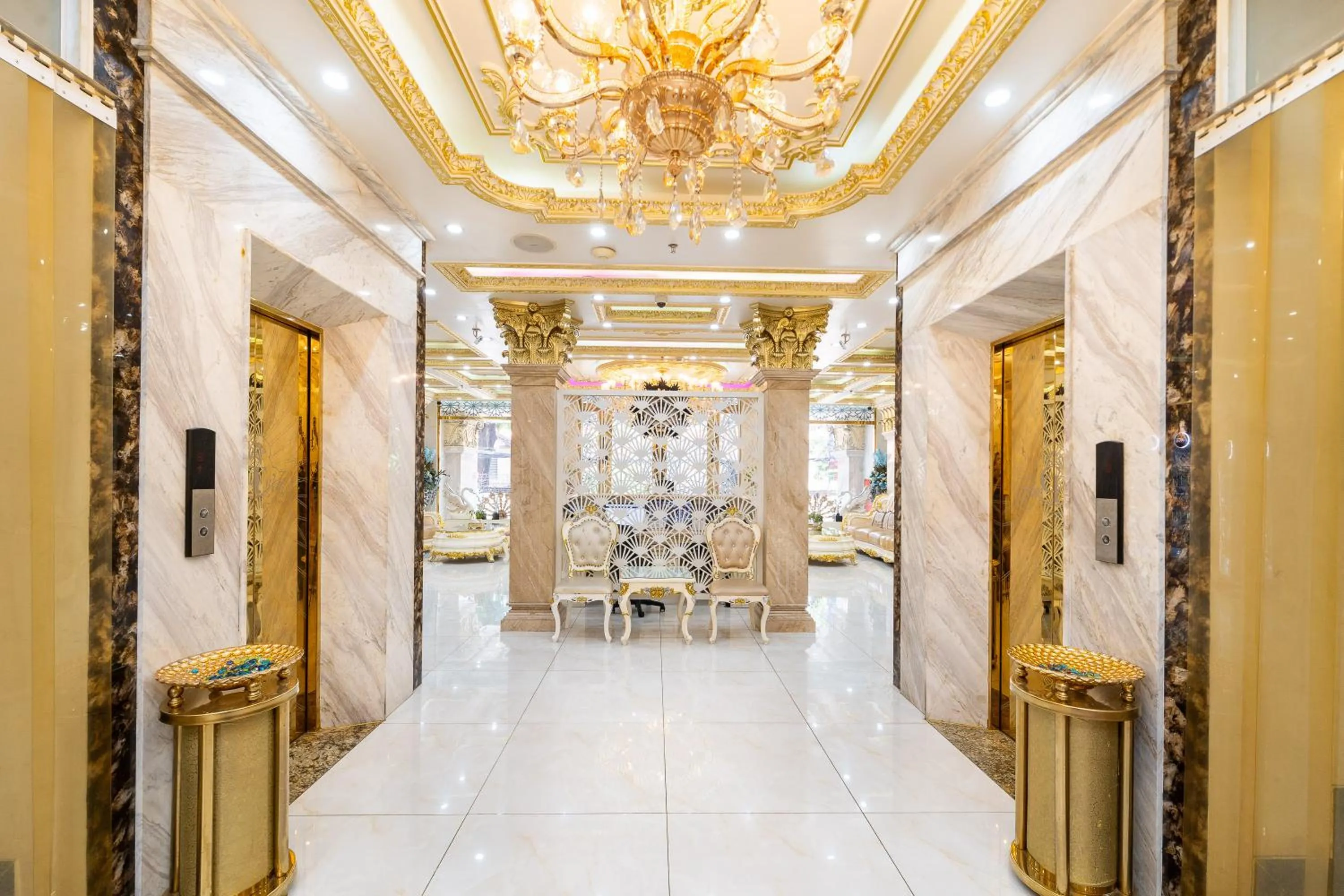 Lobby or reception in Townhouse Cuong Thanh 3 Hotel