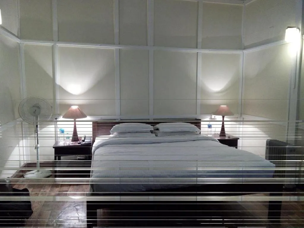 Cafe Shillong Bed and Breakfast