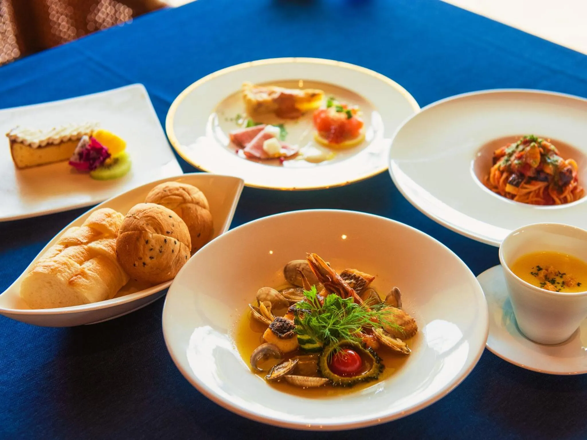 Dinner in LiVEMAX Amms Canna Resort Villa