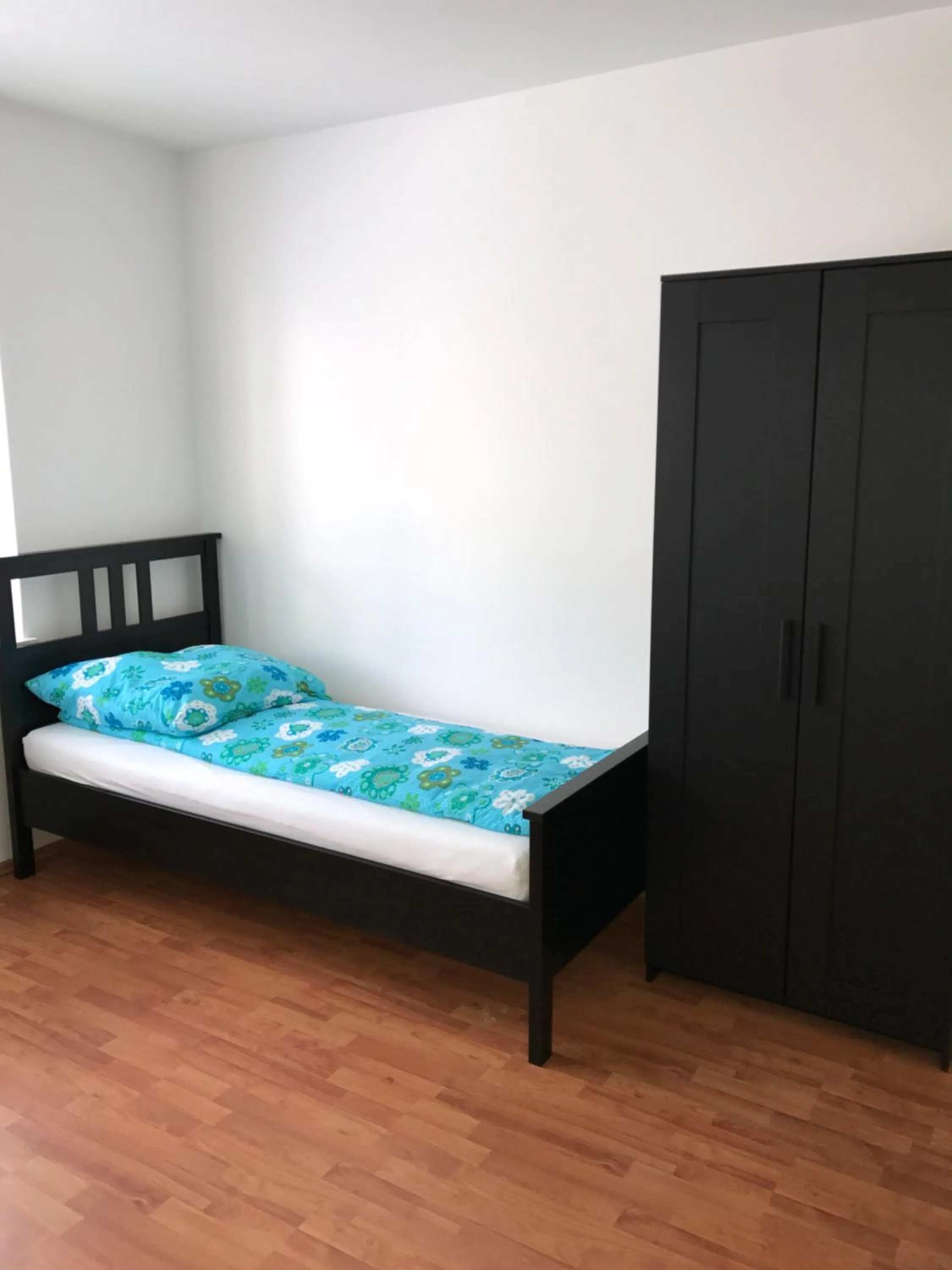 Bedroom, Bed in White House Bochum Ehrenfeld