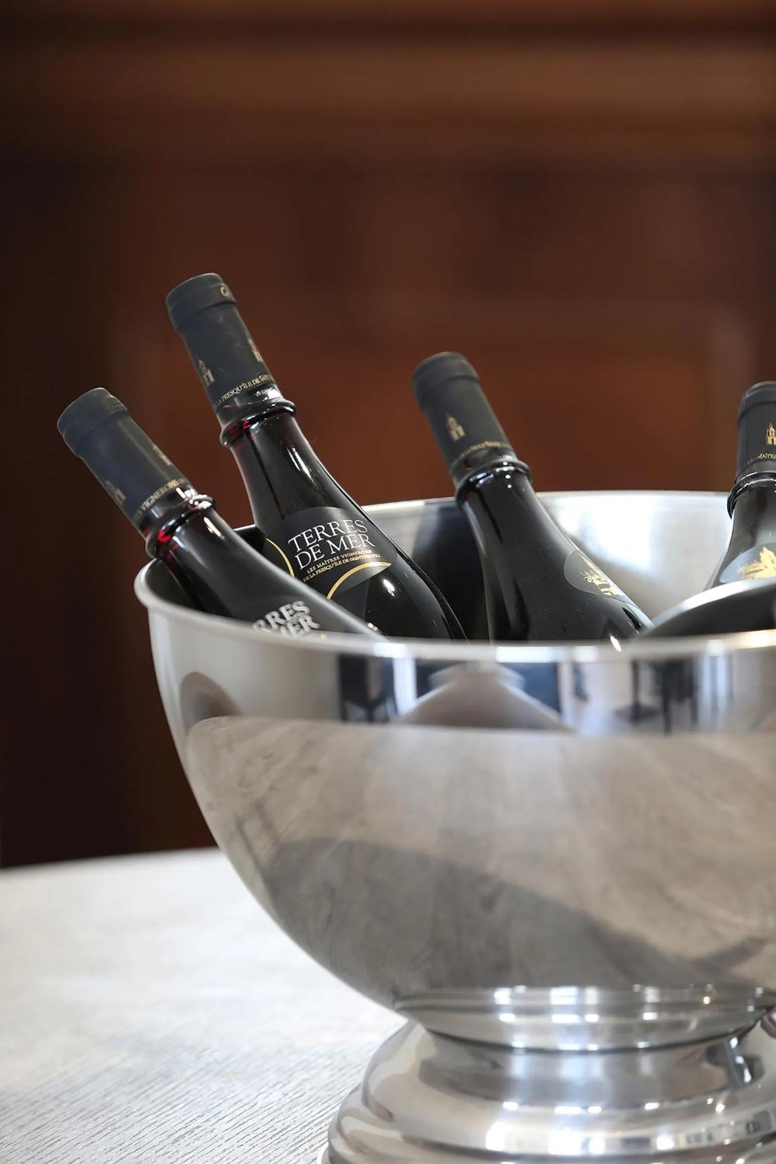 Lounge or bar in Hôtel Restaurant les Pielettes