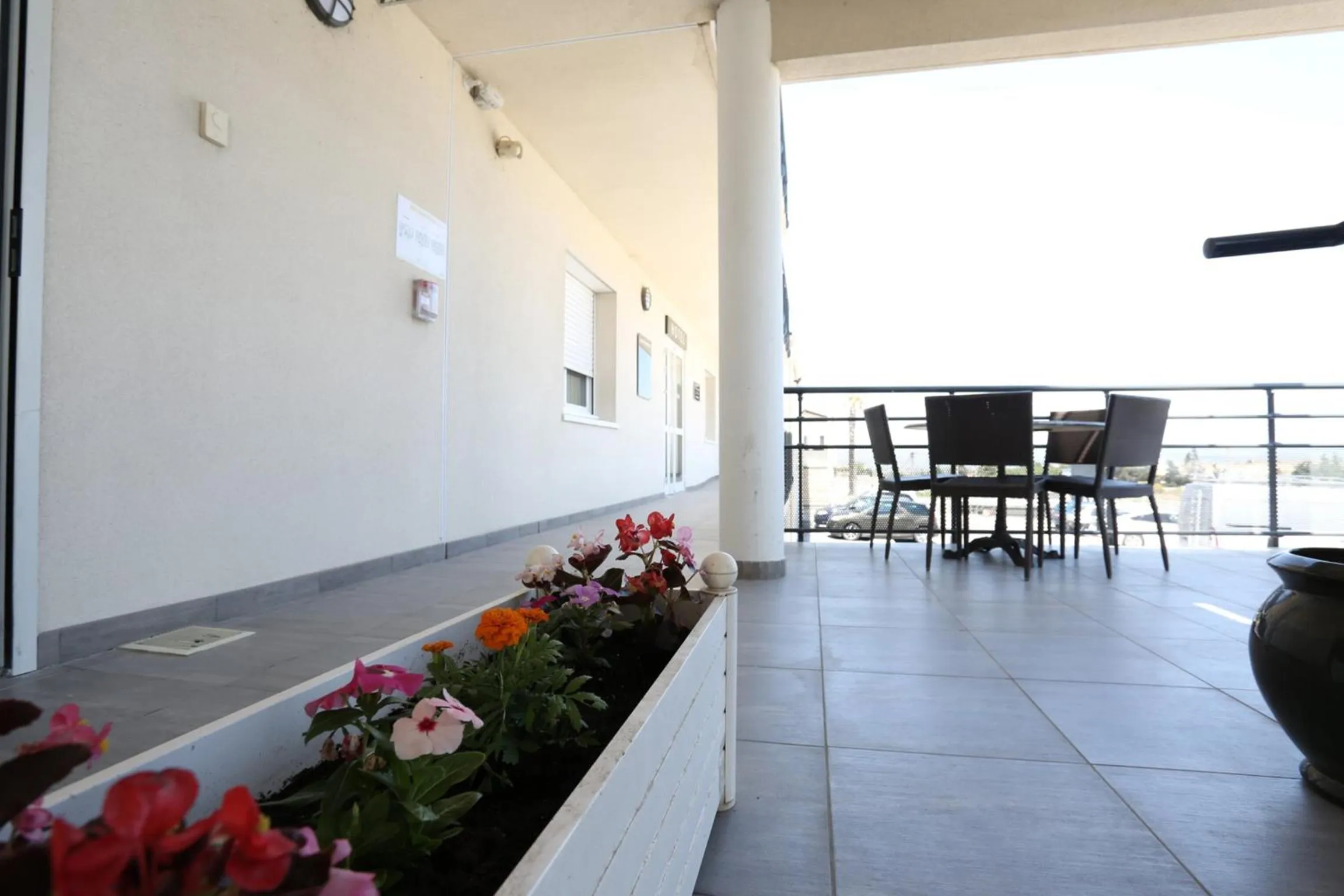 Balcony/Terrace in Hôtel Restaurant les Pielettes