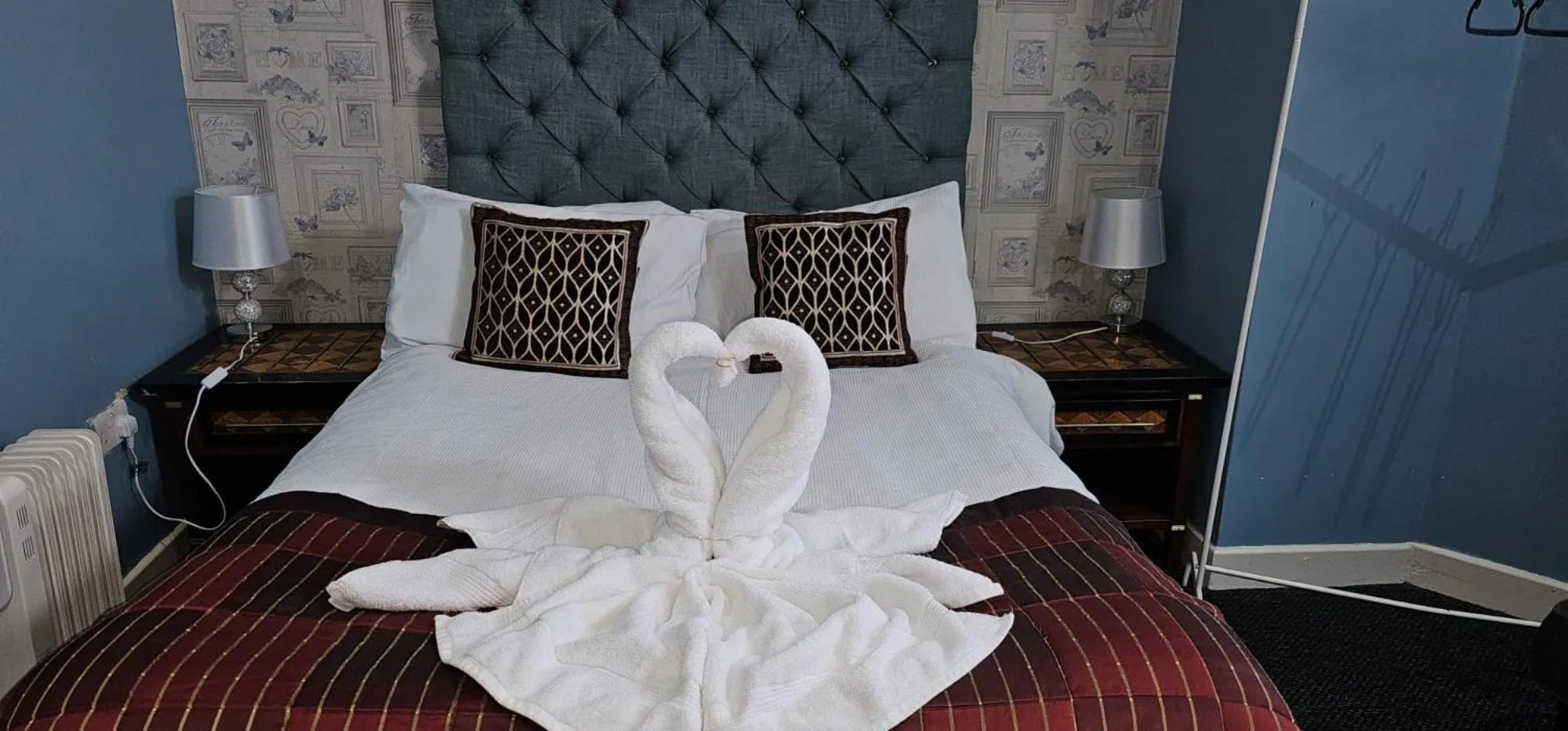 Bed in North Ocean Hotel