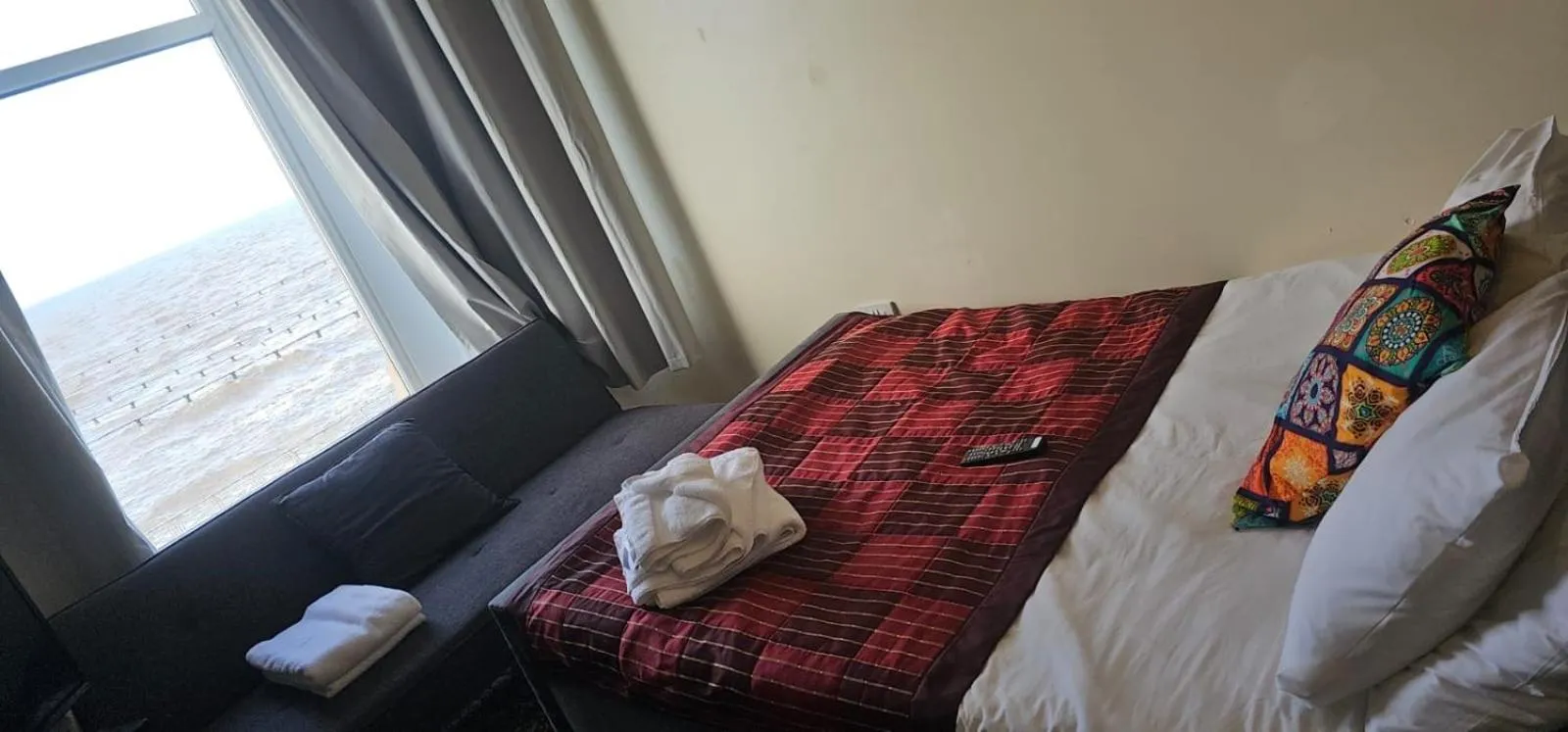 Bed in North Ocean Hotel