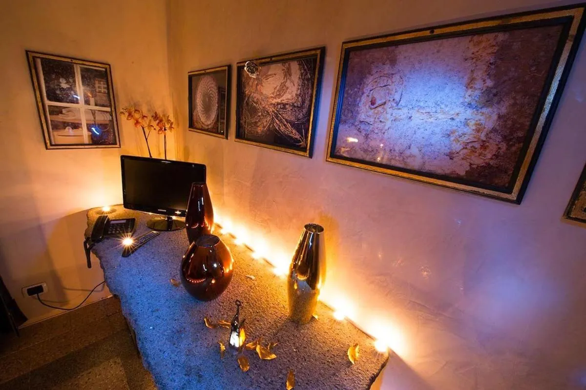 Decorative detail in Castello di Montalbano