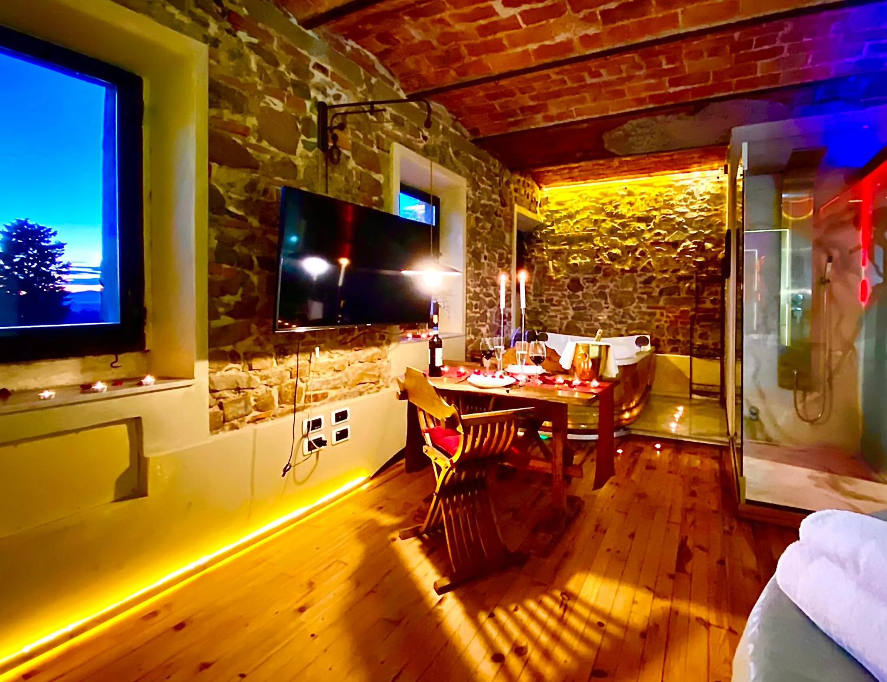 Photo of the whole room in Castello di Montalbano