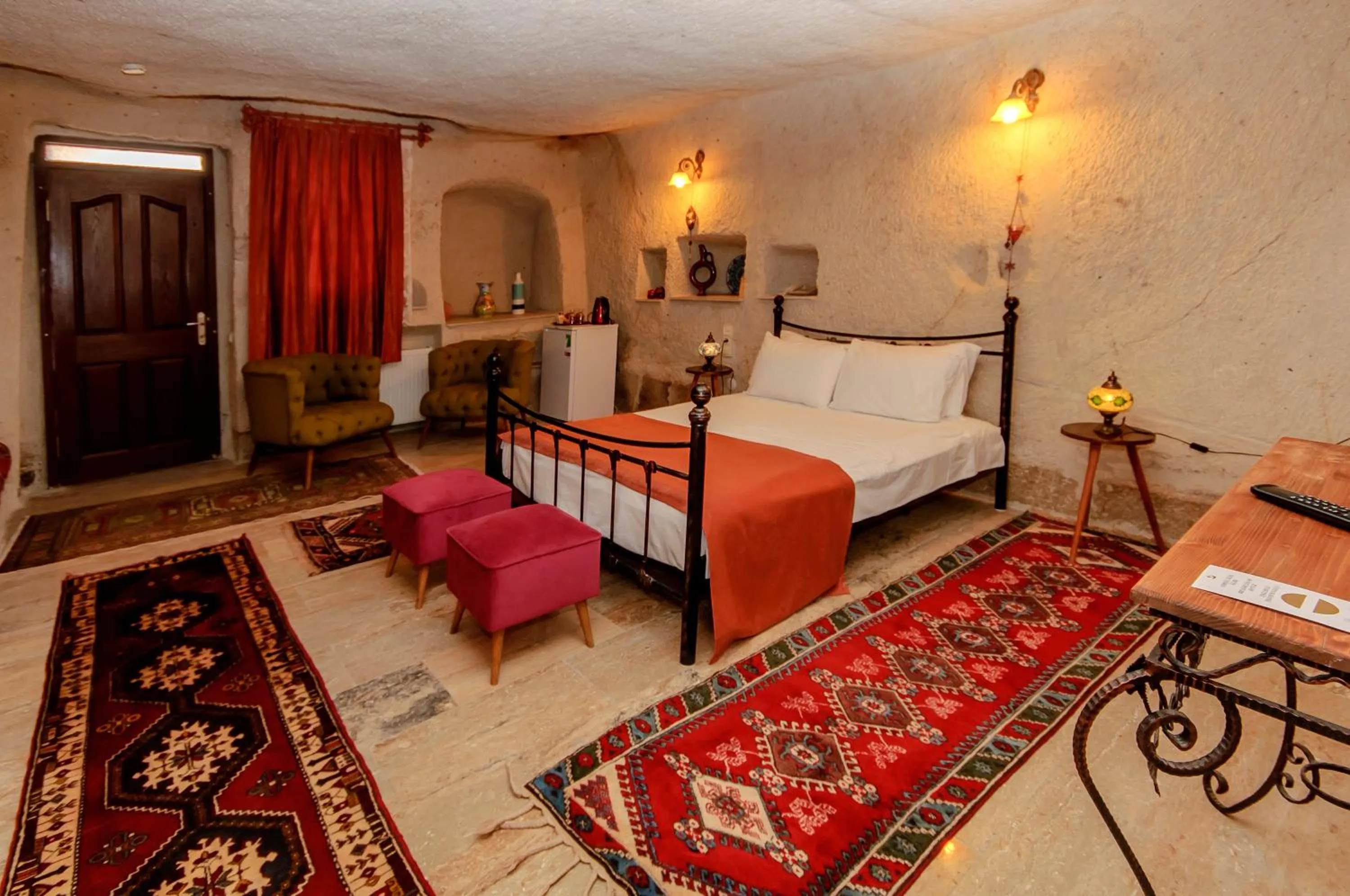 Bed in Nessa Cave Hotel