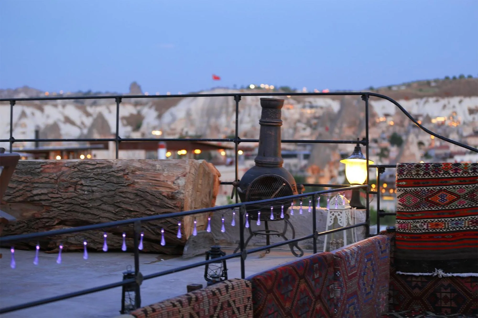 Mountain view in Nessa Cave Hotel