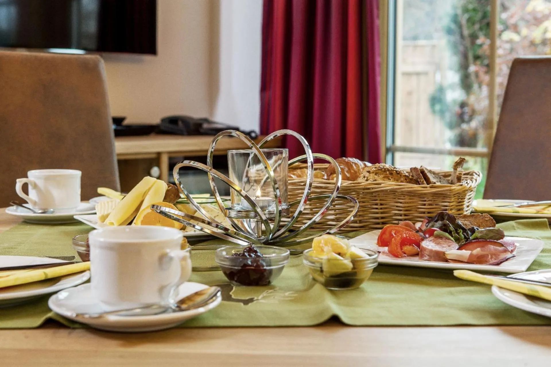 Coffee/tea facilities in Bayern Chalets bei Salzburg und Berchtesgaden mit Whirlpool und Sauna