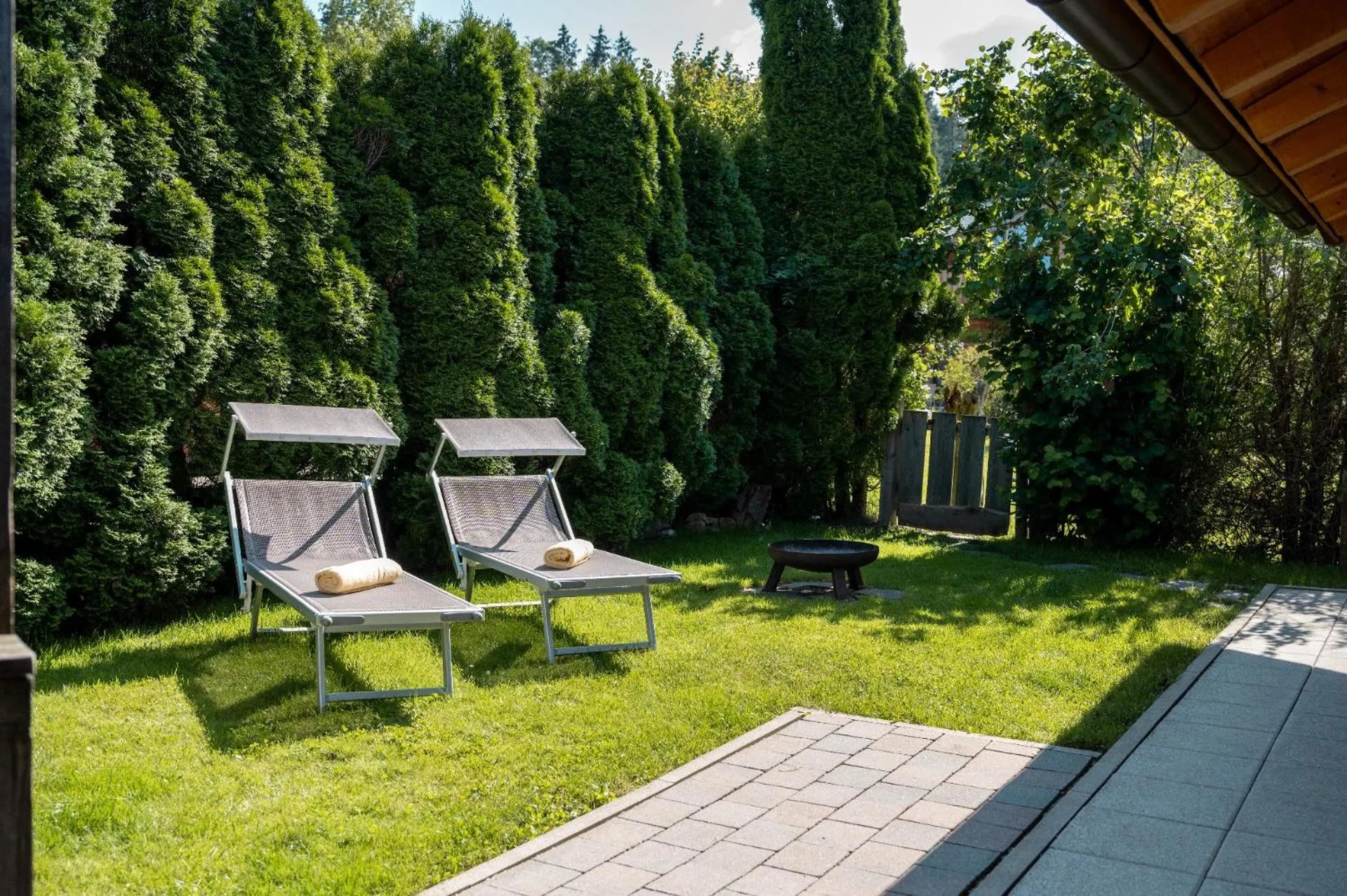 Garden in Bayern Chalets bei Salzburg und Berchtesgaden mit Whirlpool und Sauna