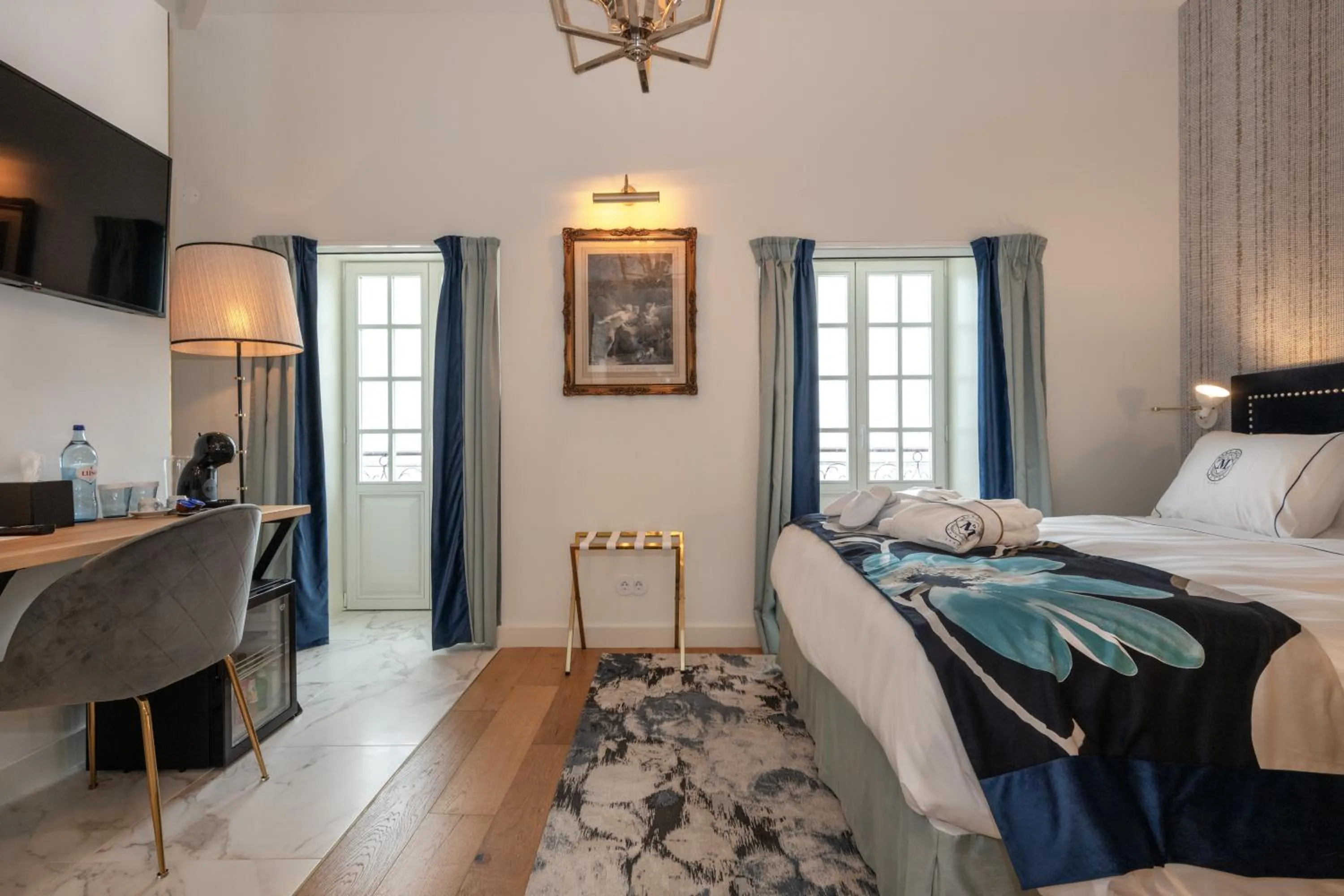 Bed in Dona Maria Hotel