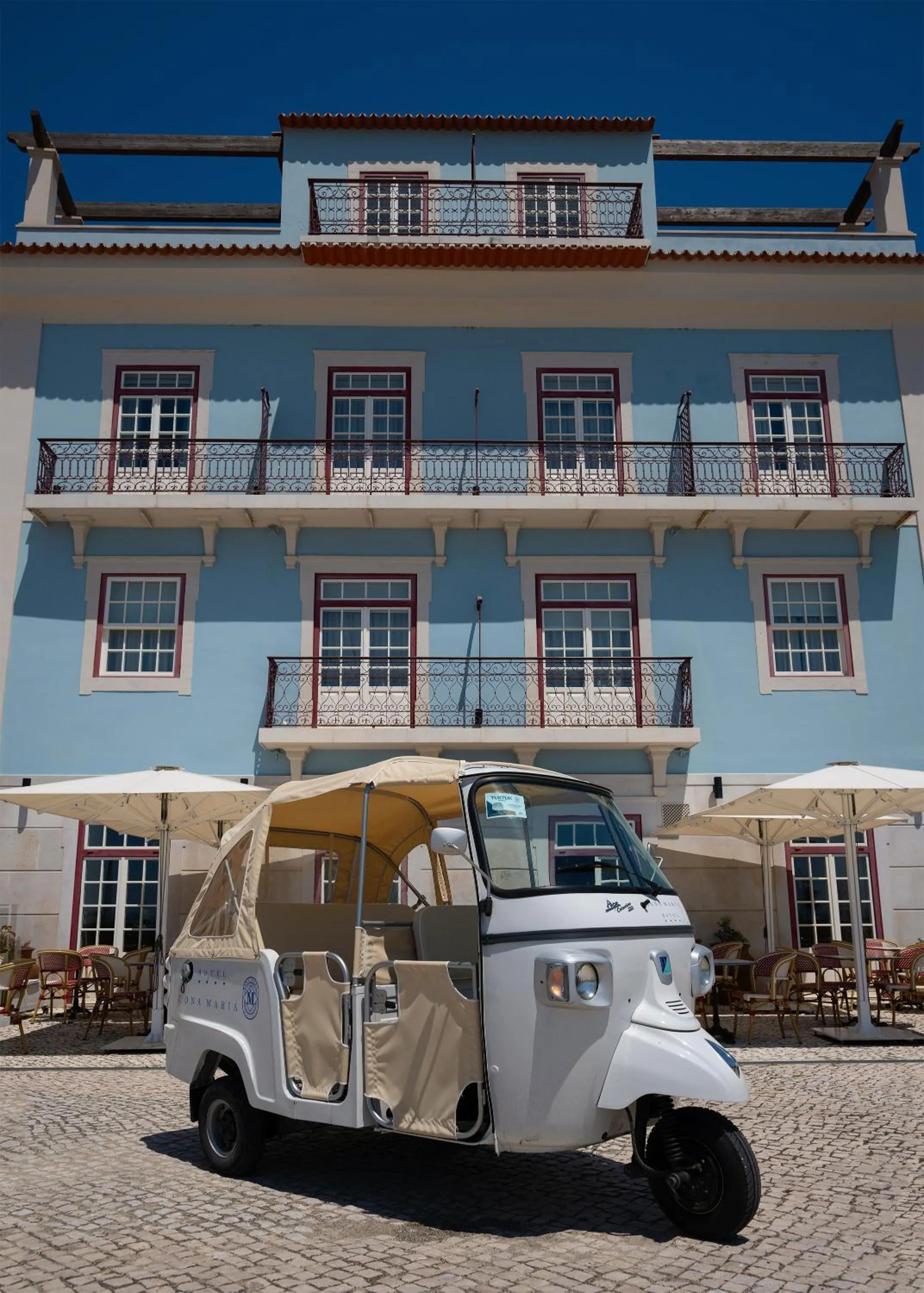 Property building in Dona Maria Hotel