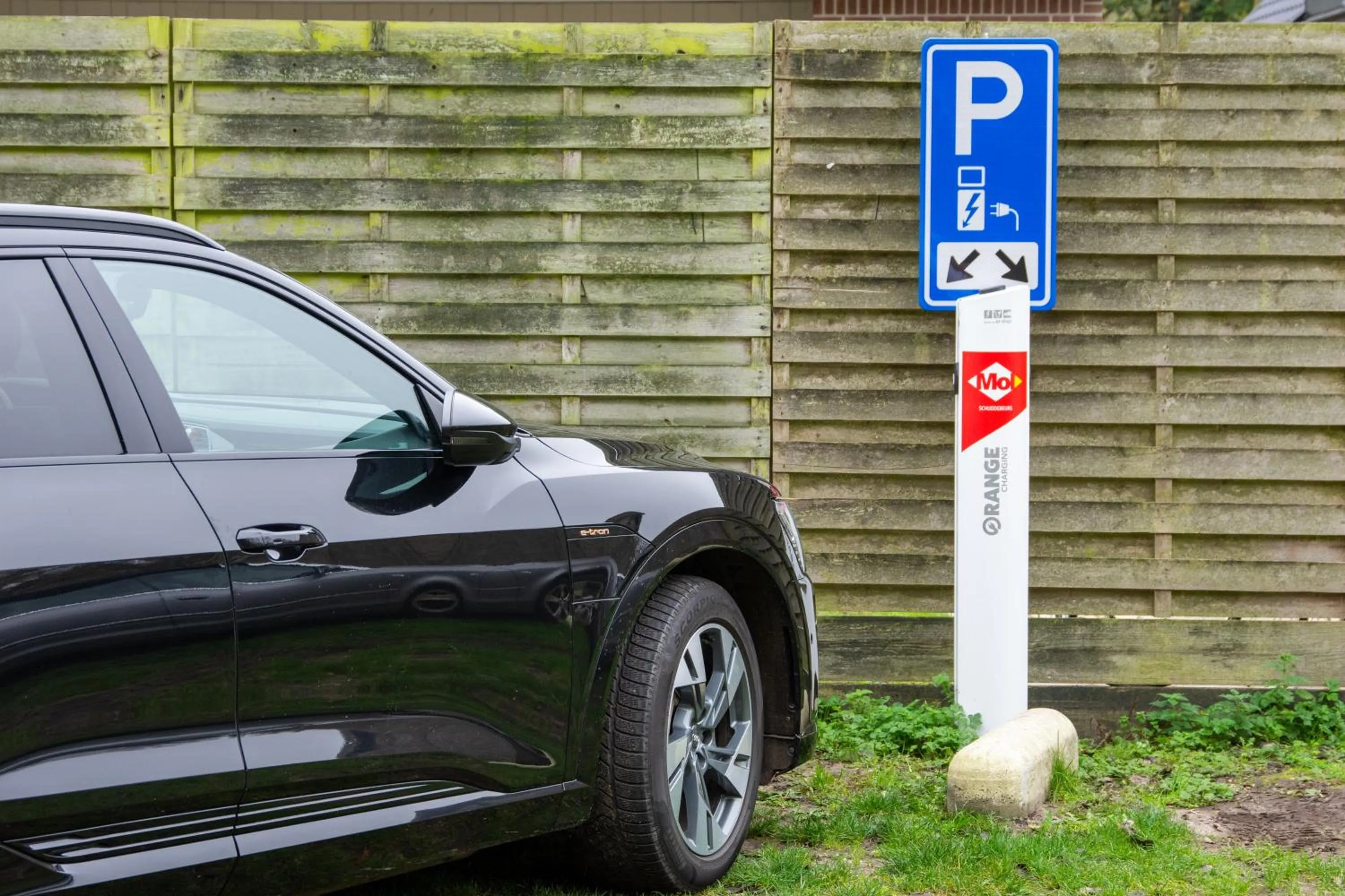 Parking in Strandhotel de Logerij Renesse