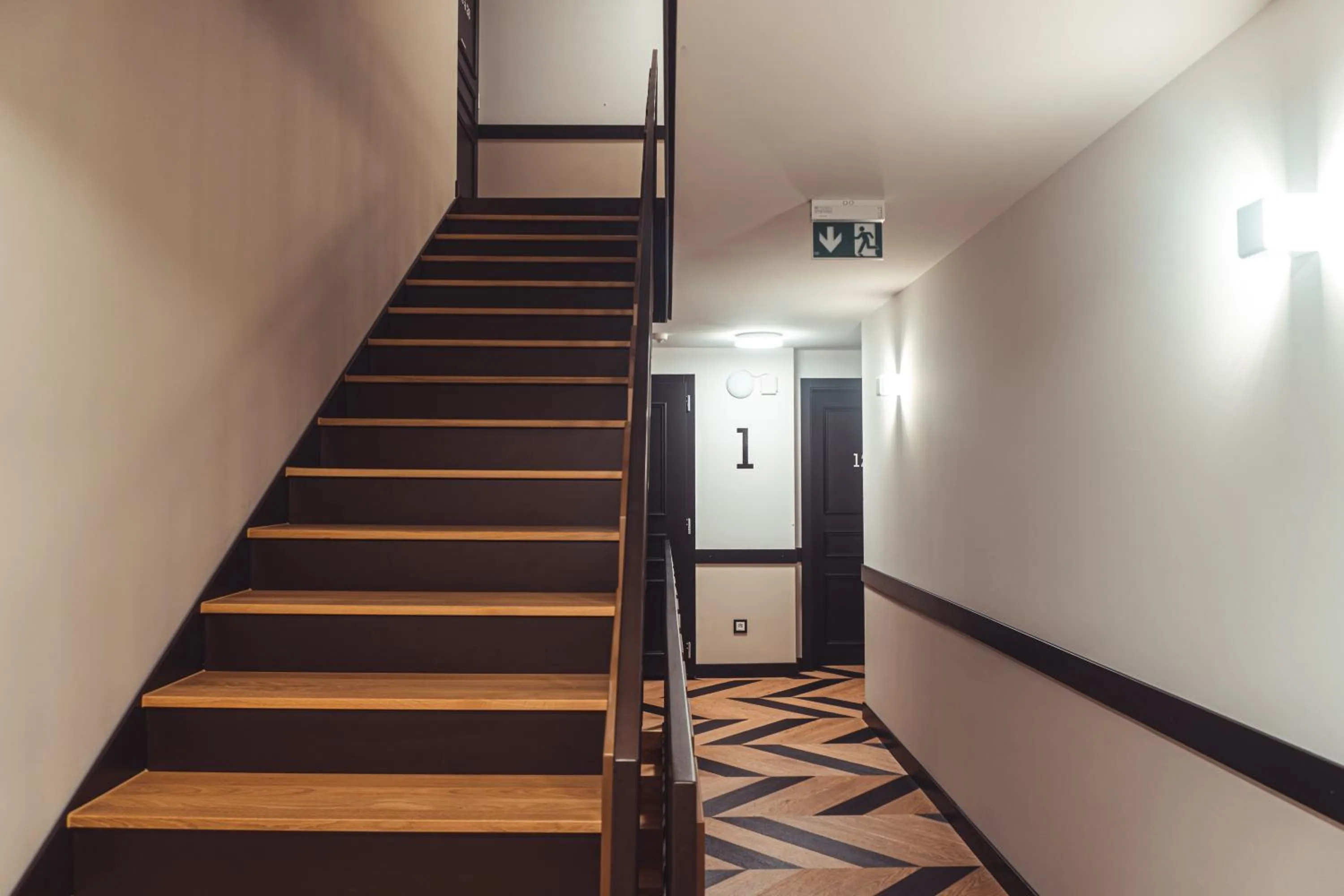 Property building in Hôtel du Midi