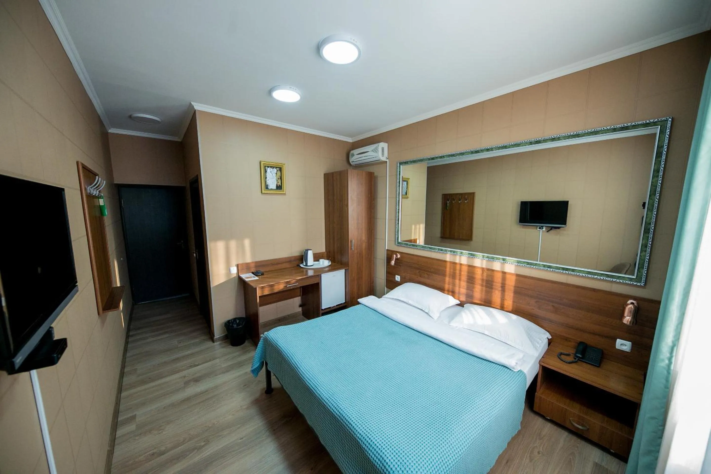 Bed in Hotel Flagman