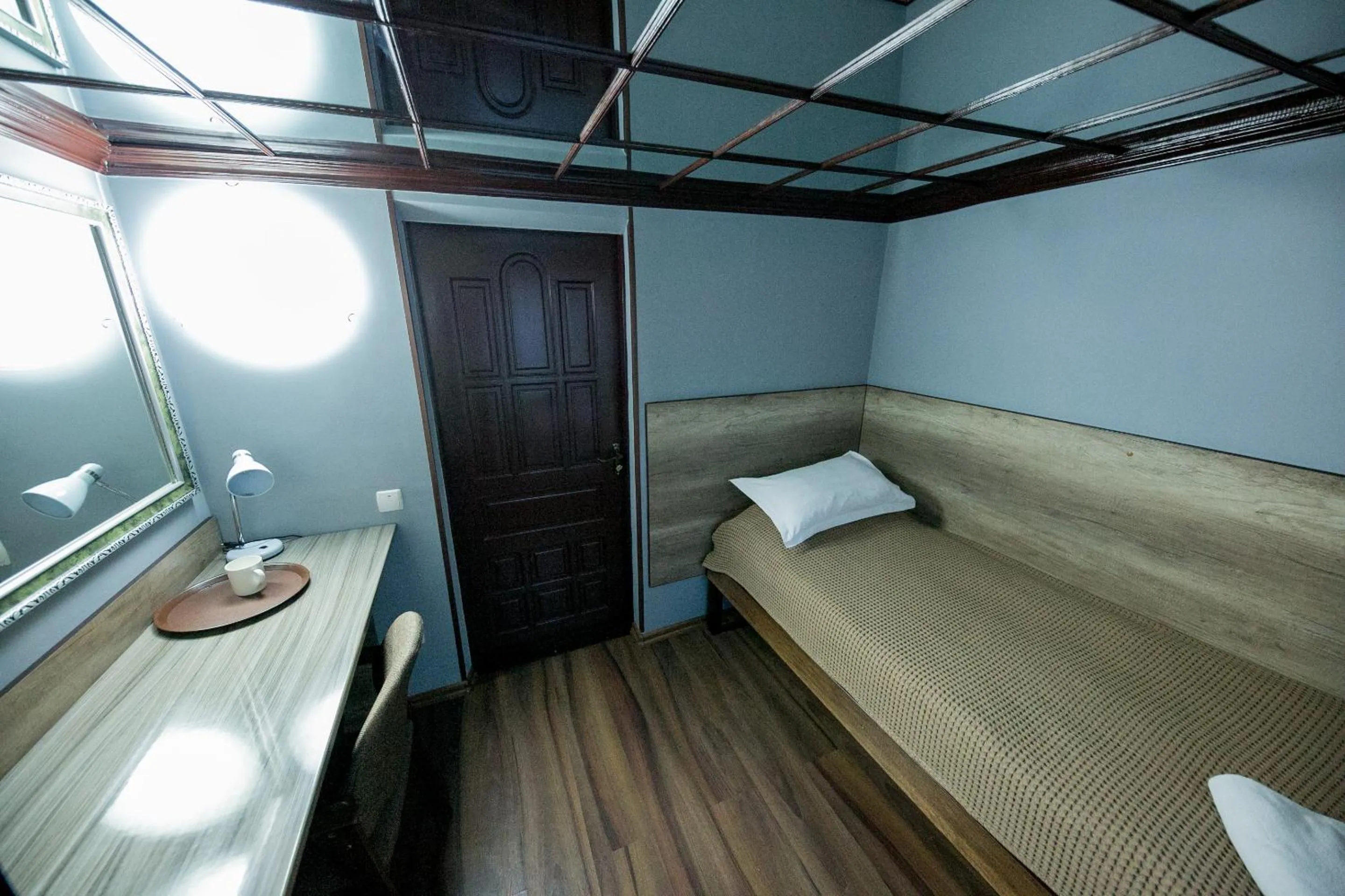 Bed in Hotel Flagman