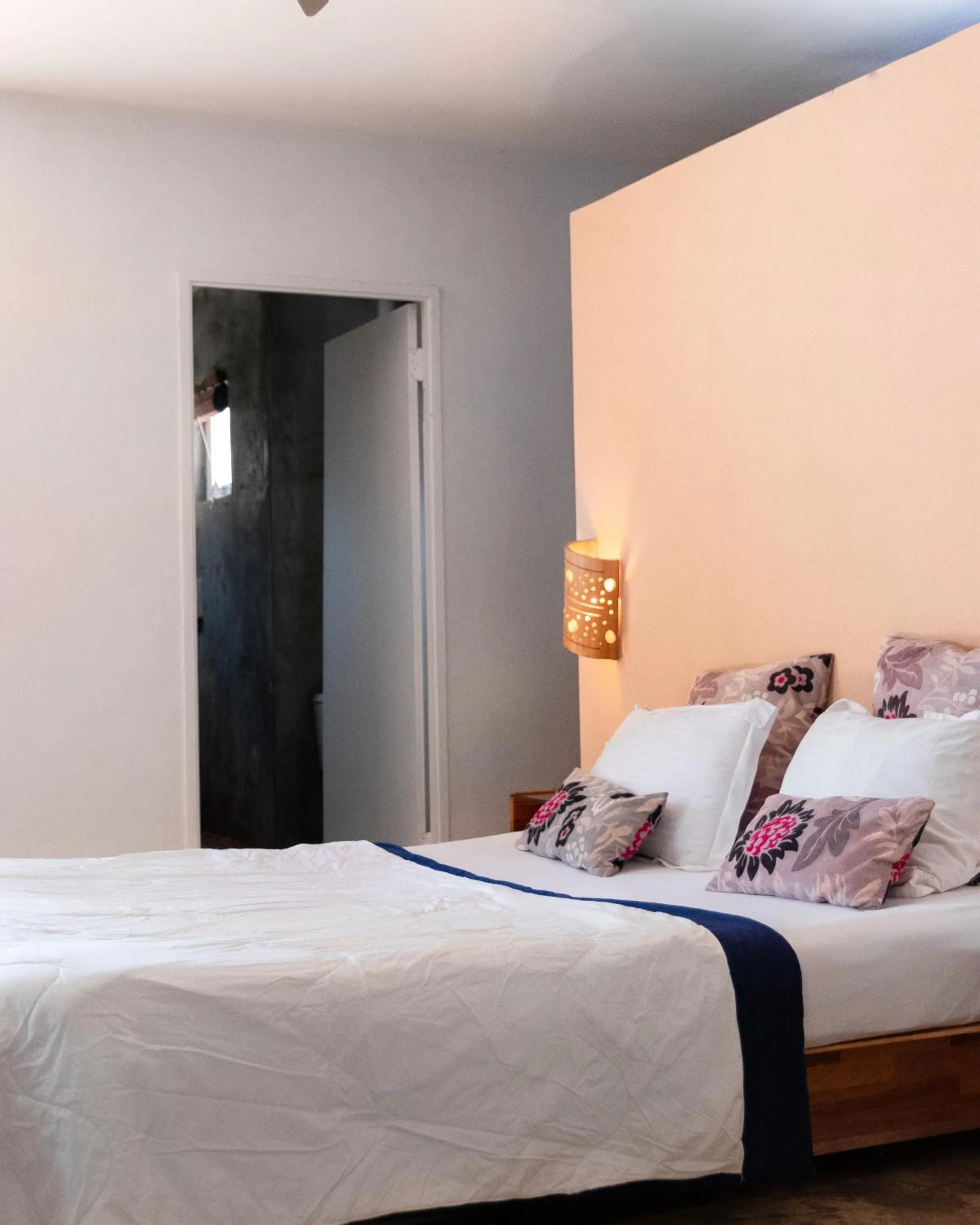 Bed in Nativ Lodge and Spa