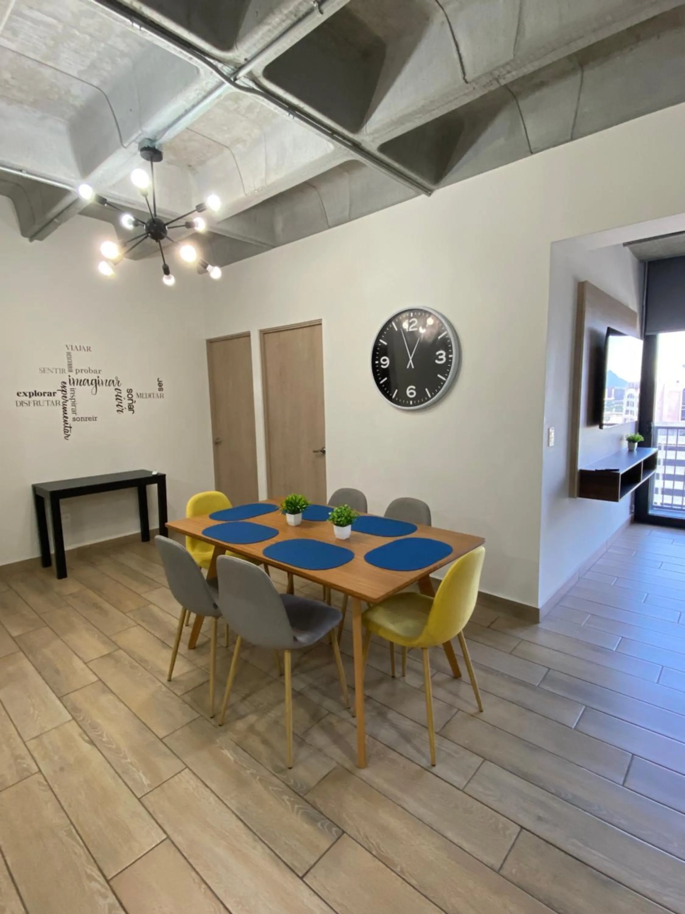 Dining area in Lux 2 bedroom apartment, swimming pool, gym and free parking spot in Macro Plaza area