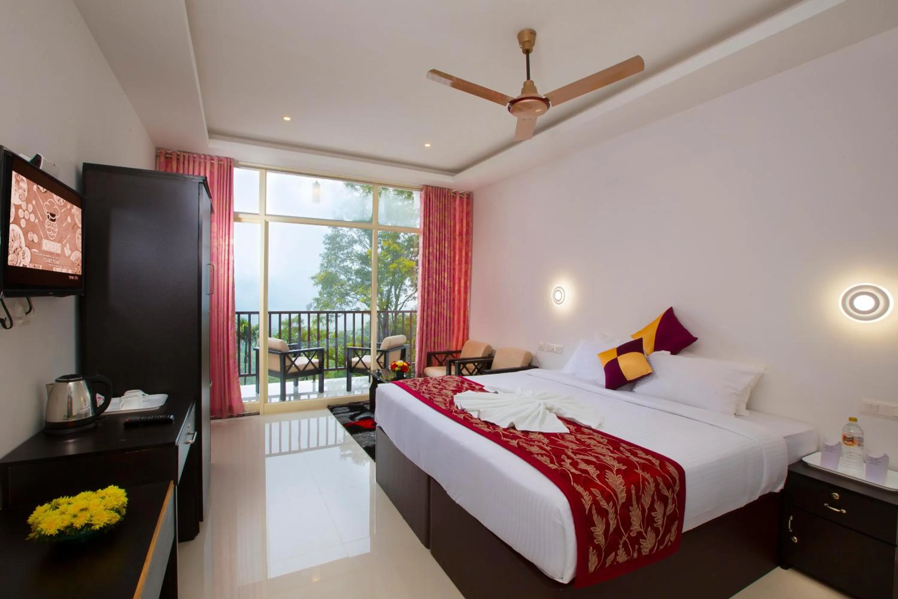 Bed in Dream Catcher Plantation Resort