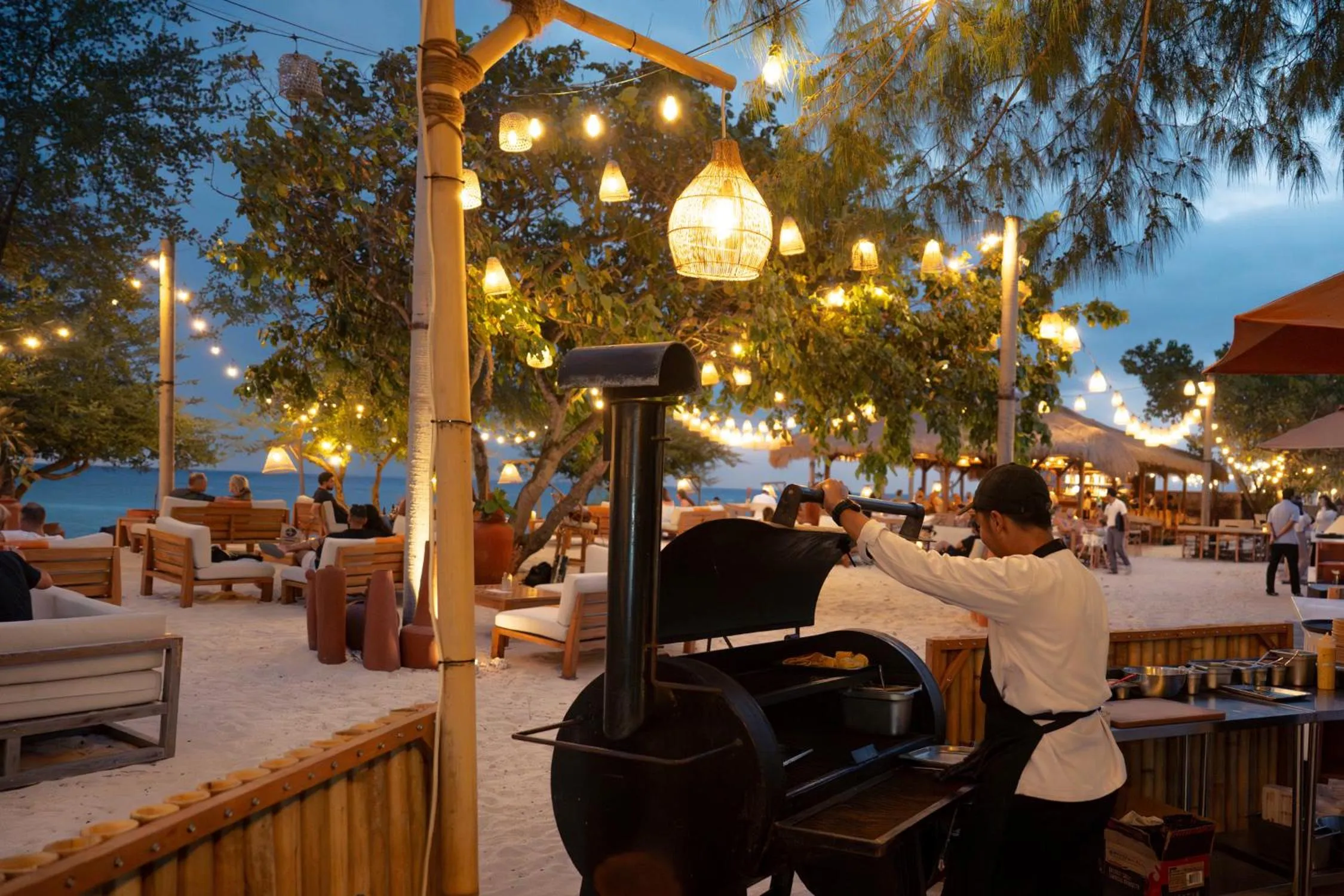 Restaurant/places to eat in Cocana Resort Gili Trawangan