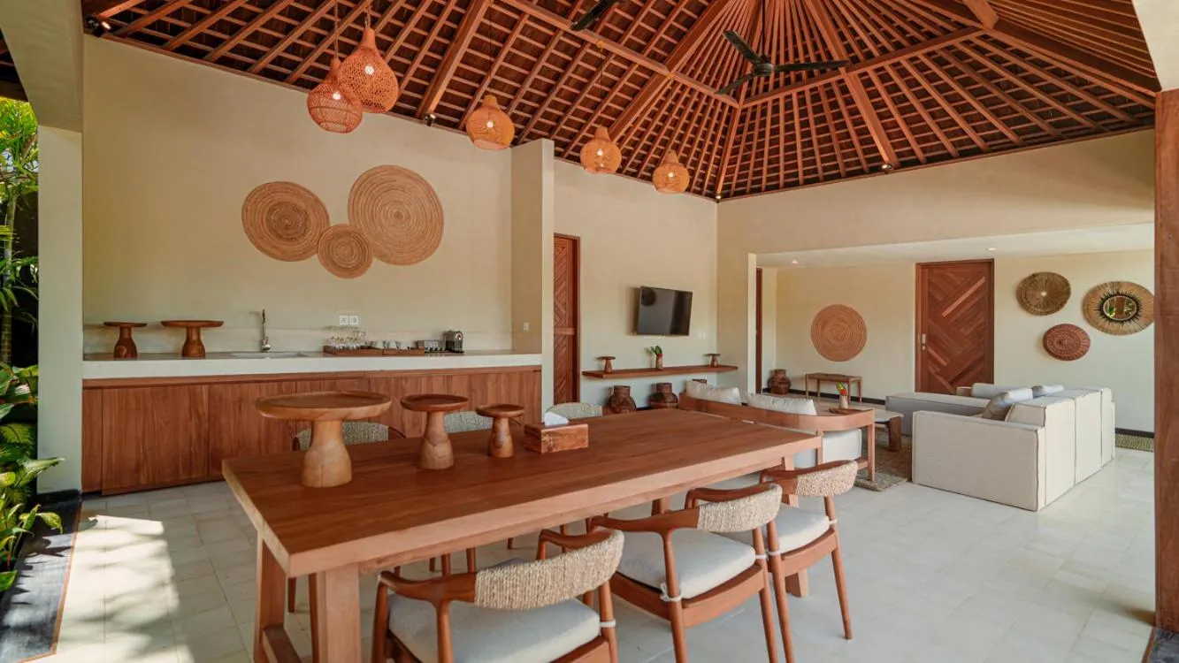 Kitchen or kitchenette in Cocana Resort Gili Trawangan