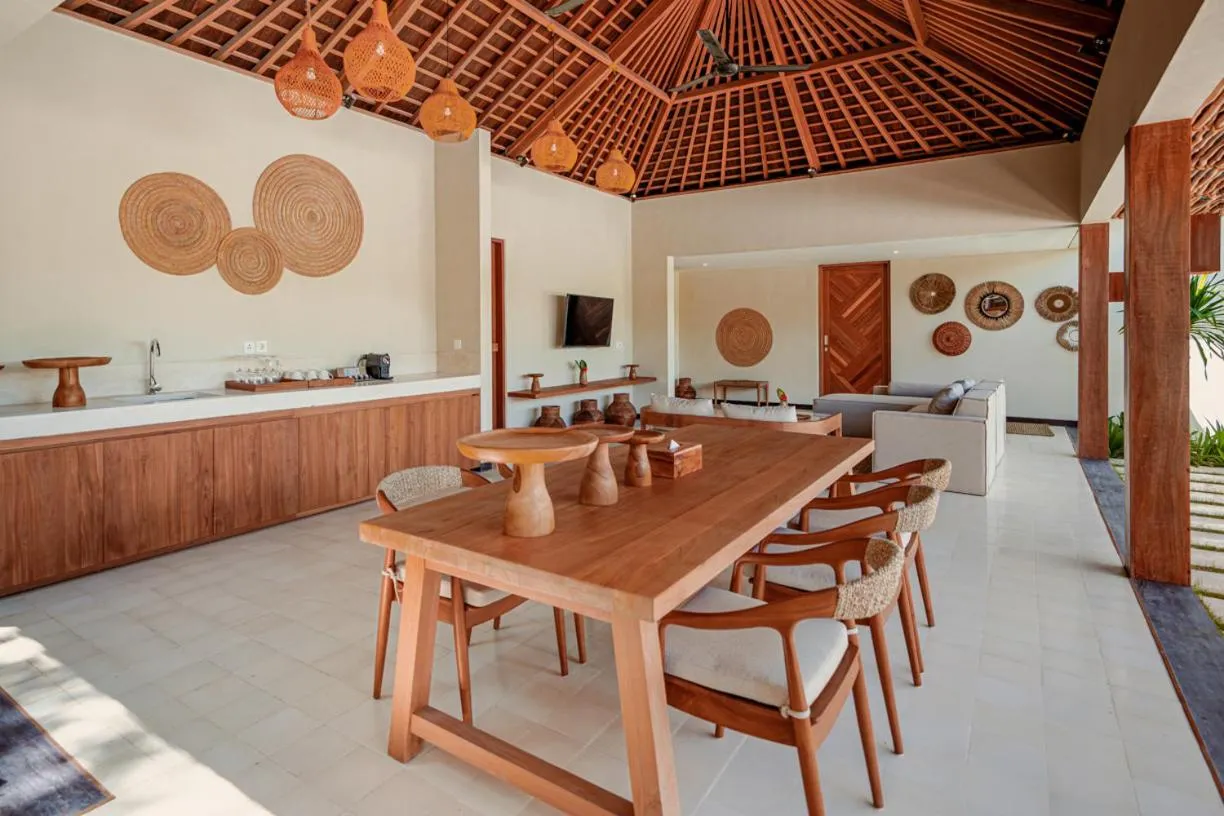 Communal lounge/ TV room in Cocana Resort Gili Trawangan