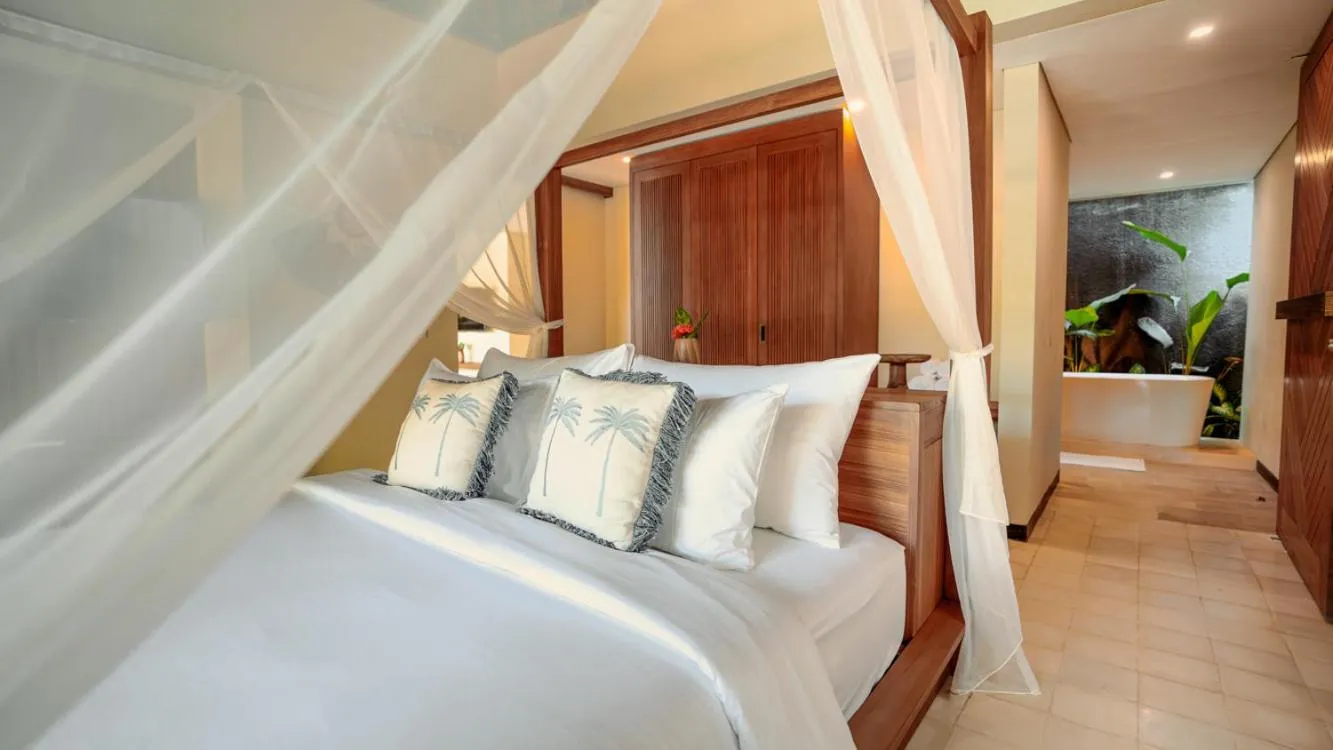 Bed in Cocana Resort Gili Trawangan
