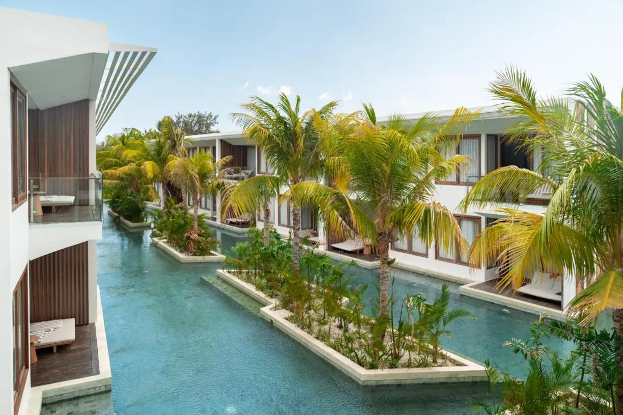 Property building in Cocana Resort Gili Trawangan