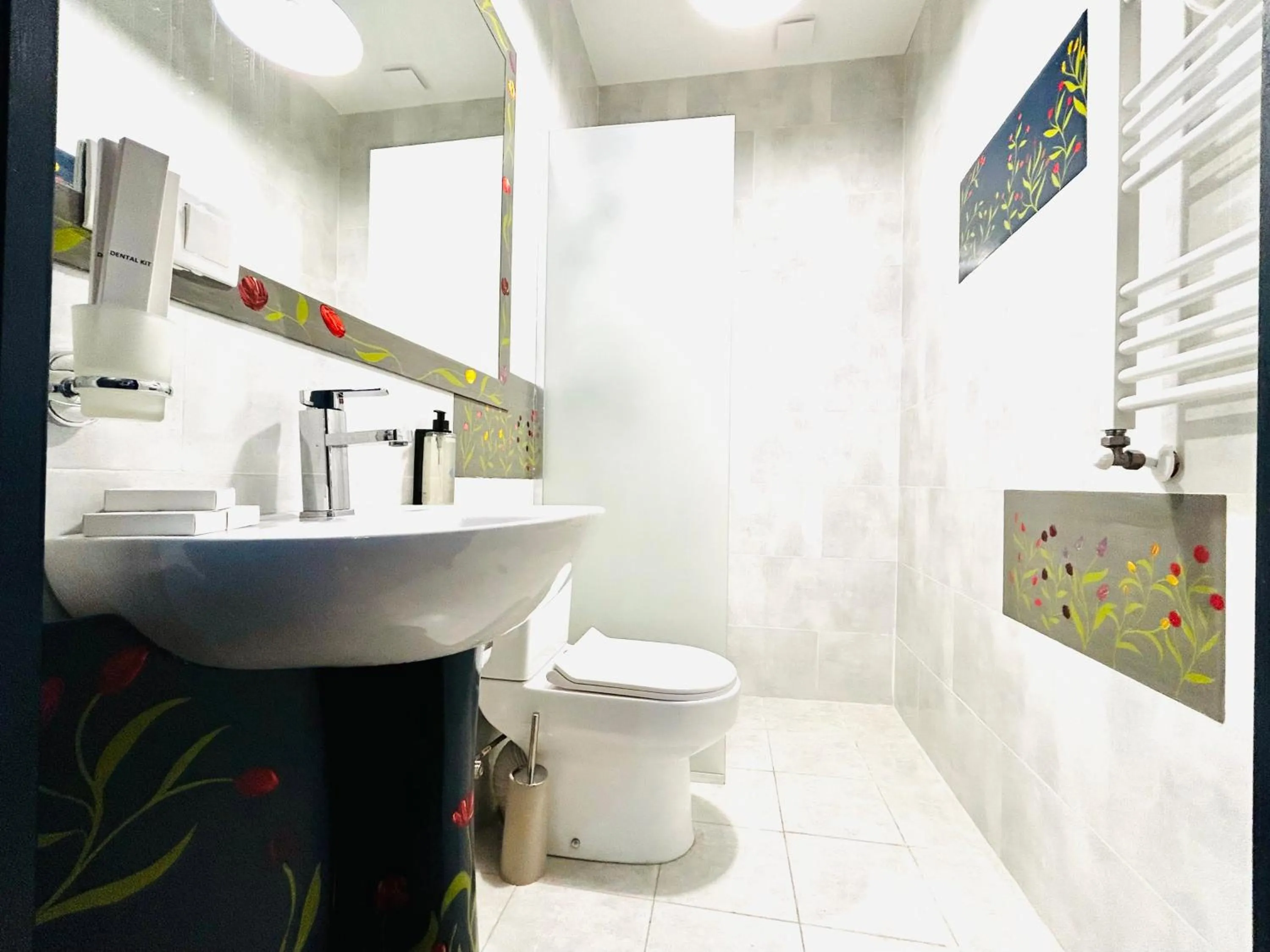 Shower in Hotel Zerta Old Tbilisi