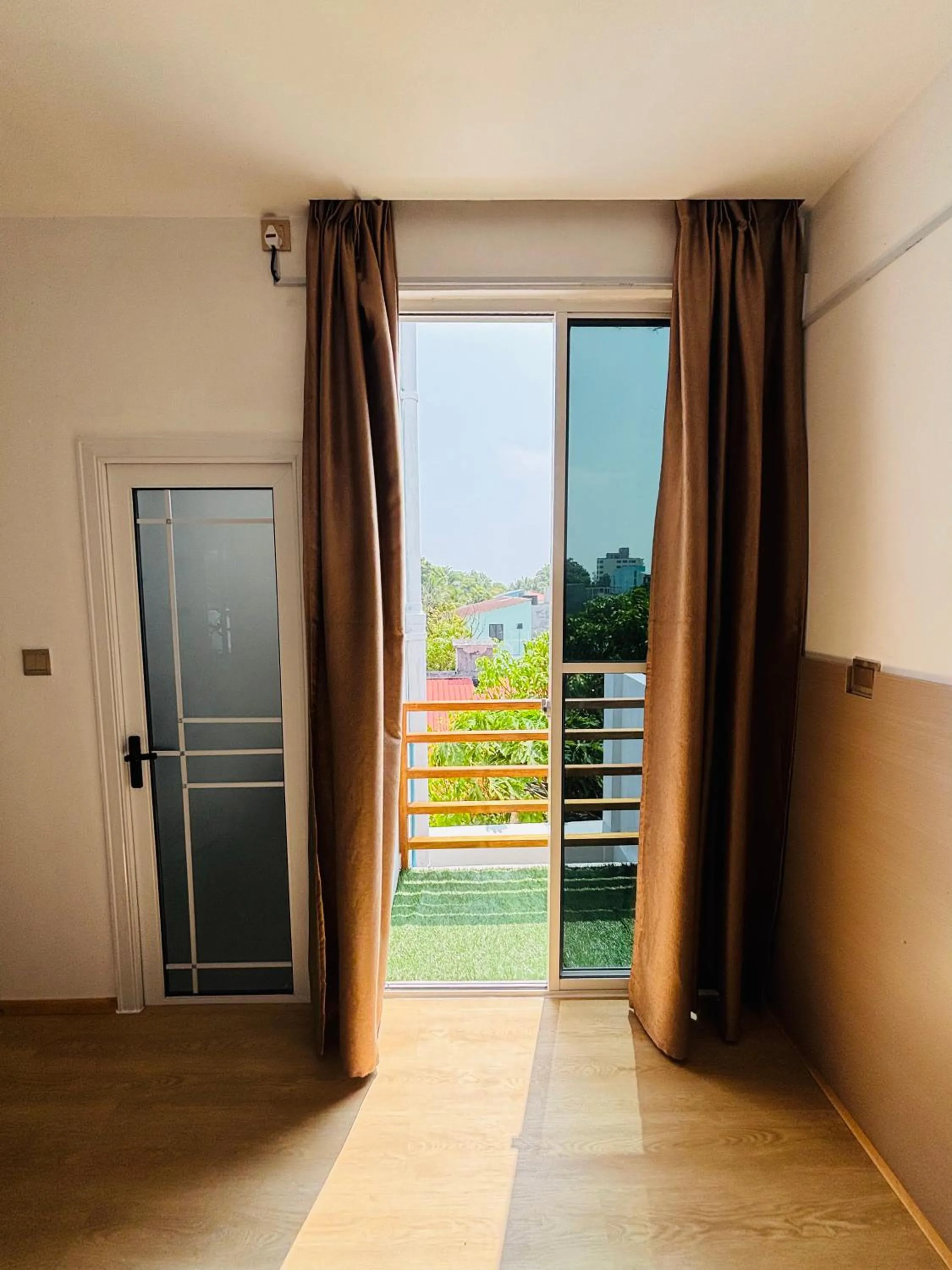 Deluxe King Room in Raalhu Fonu Maldives