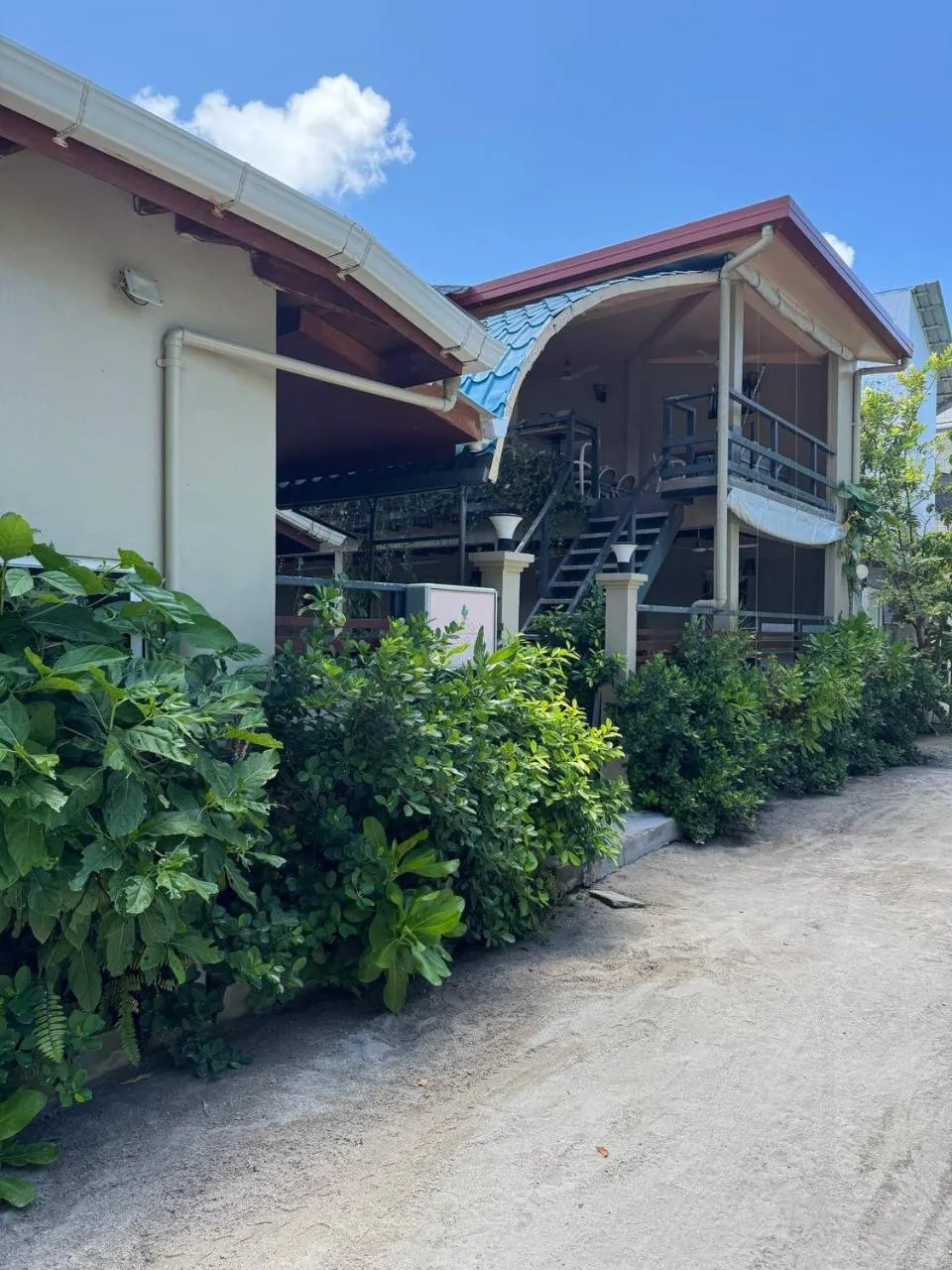 Restaurant/places to eat in Raalhu Fonu Maldives