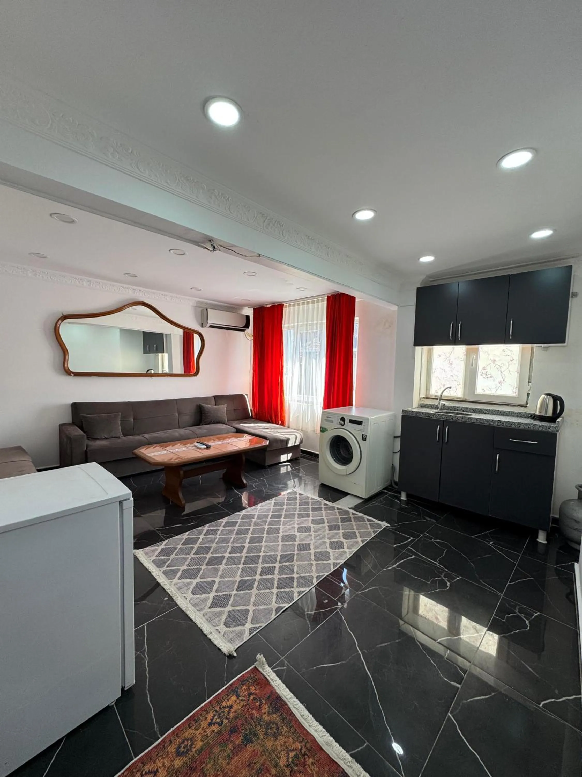 Living room in beyzade apart hotel