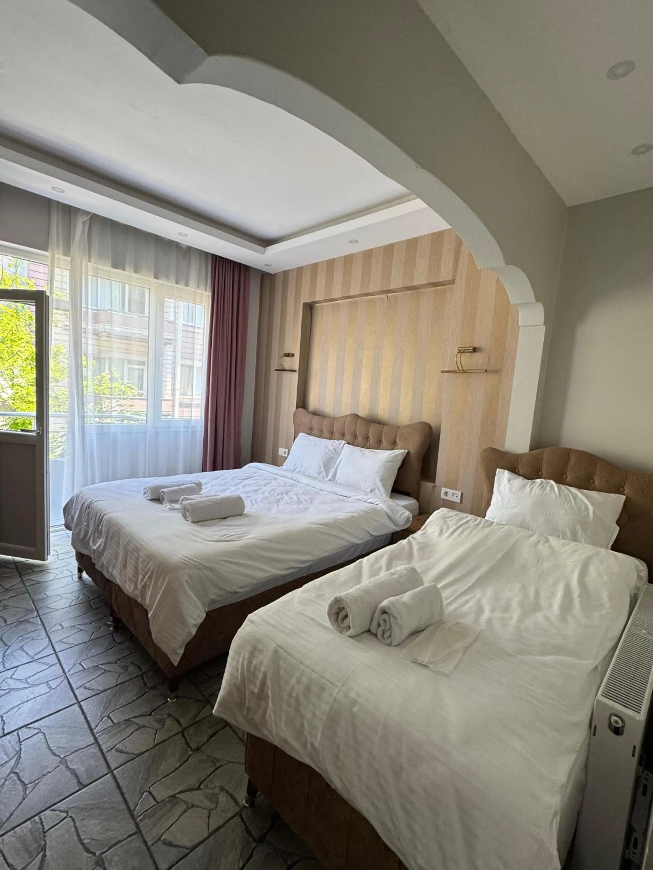 Bed in beyzade apart hotel