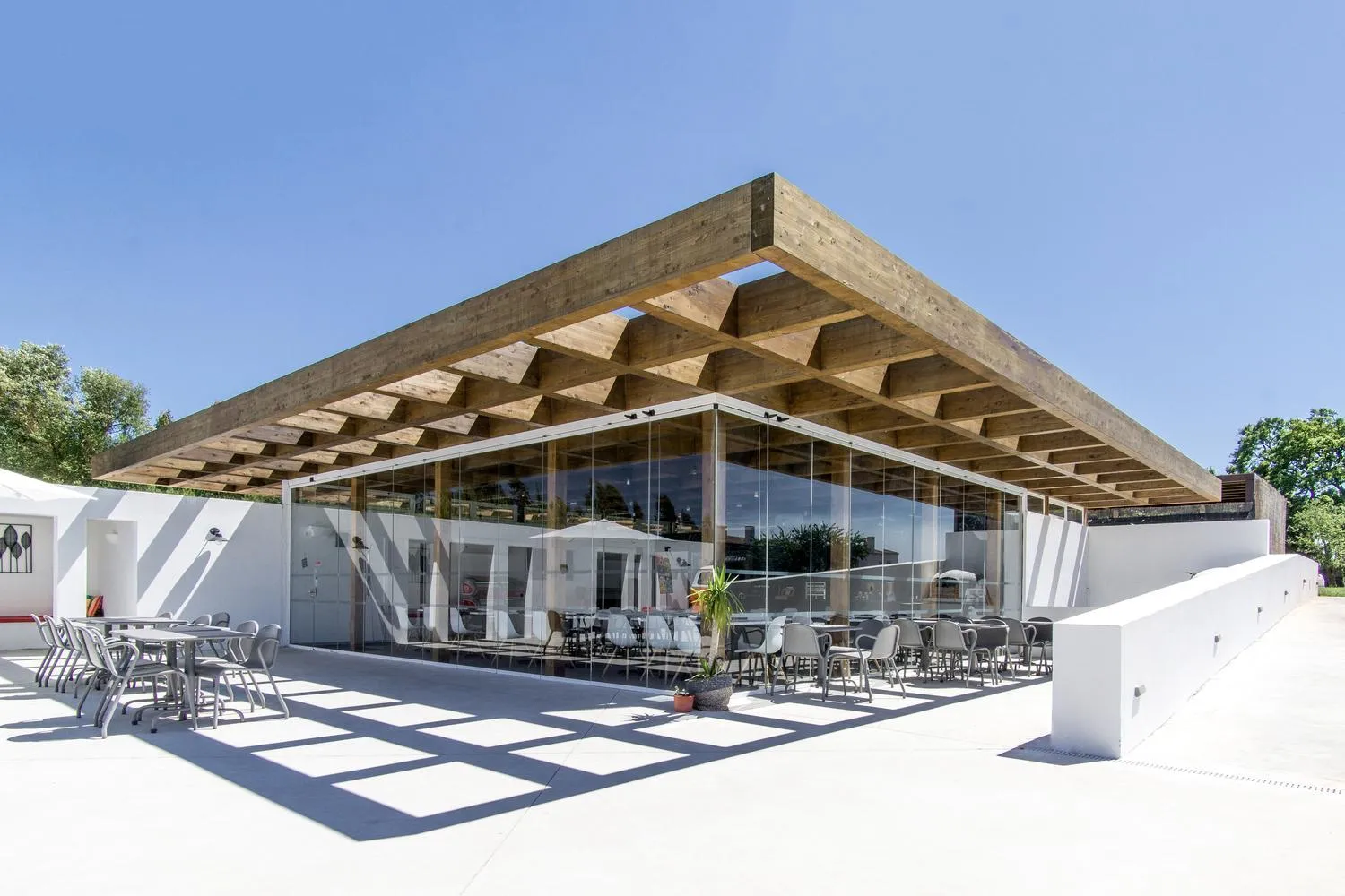 Restaurant/places to eat in Pe no Monte
