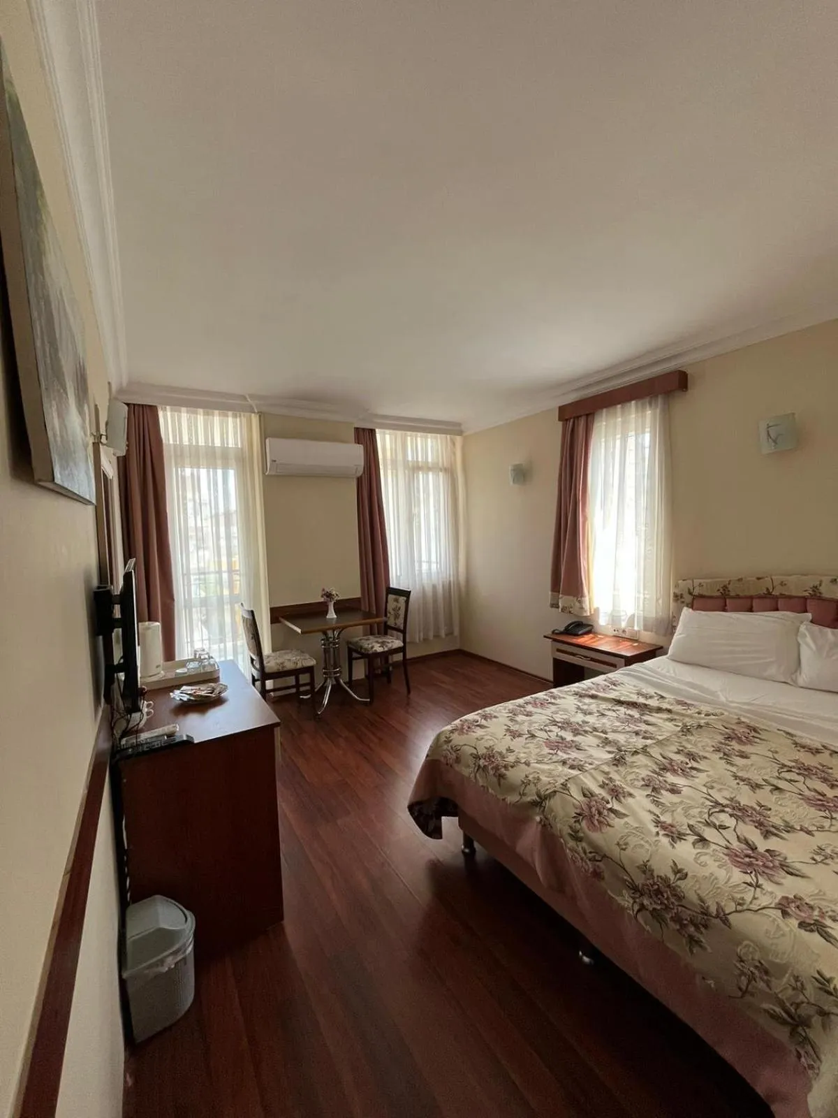 Living room, Bed in Bayındır Palme Hotel