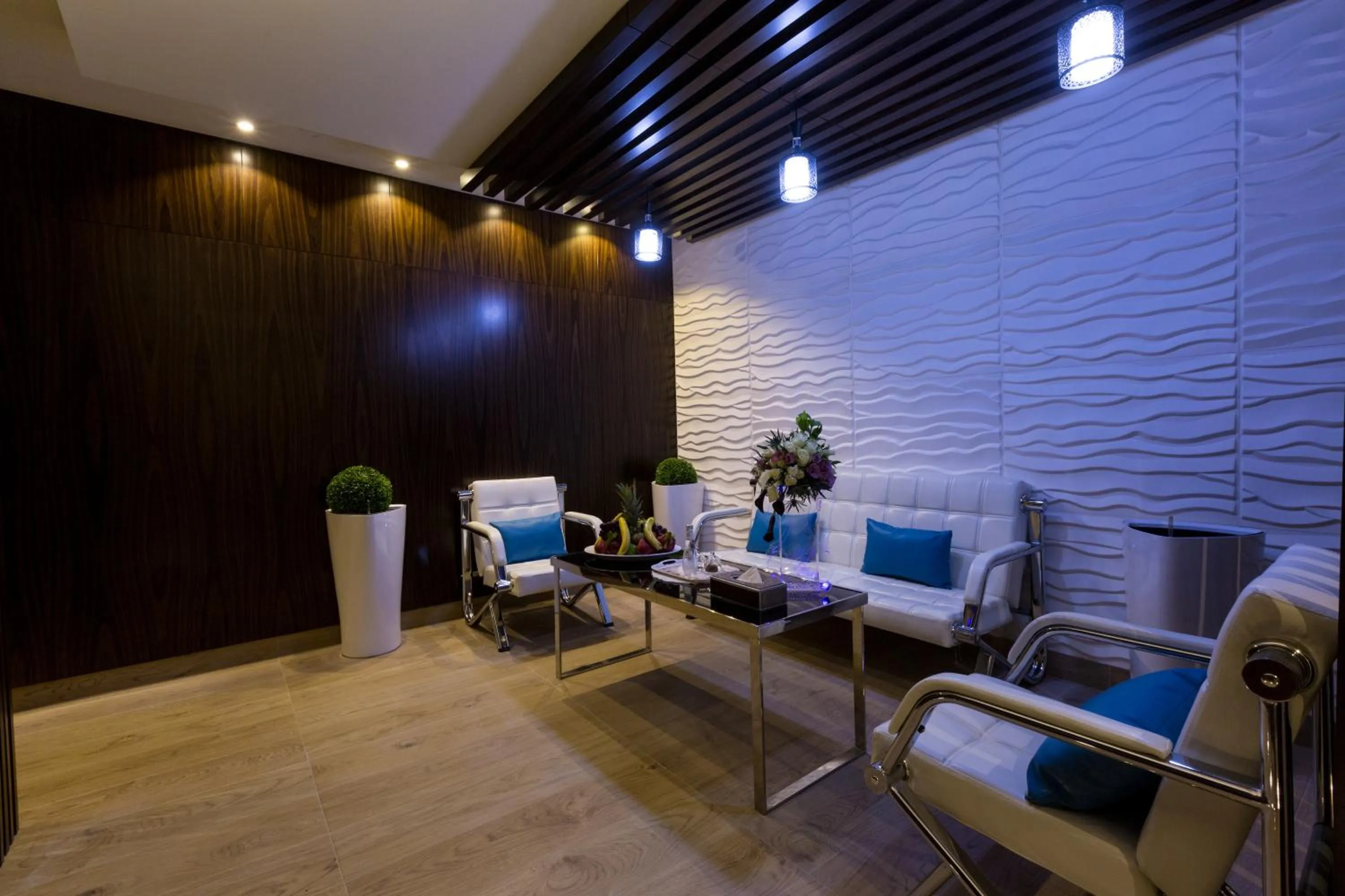 Seating area in Holiday Jazan Hotel