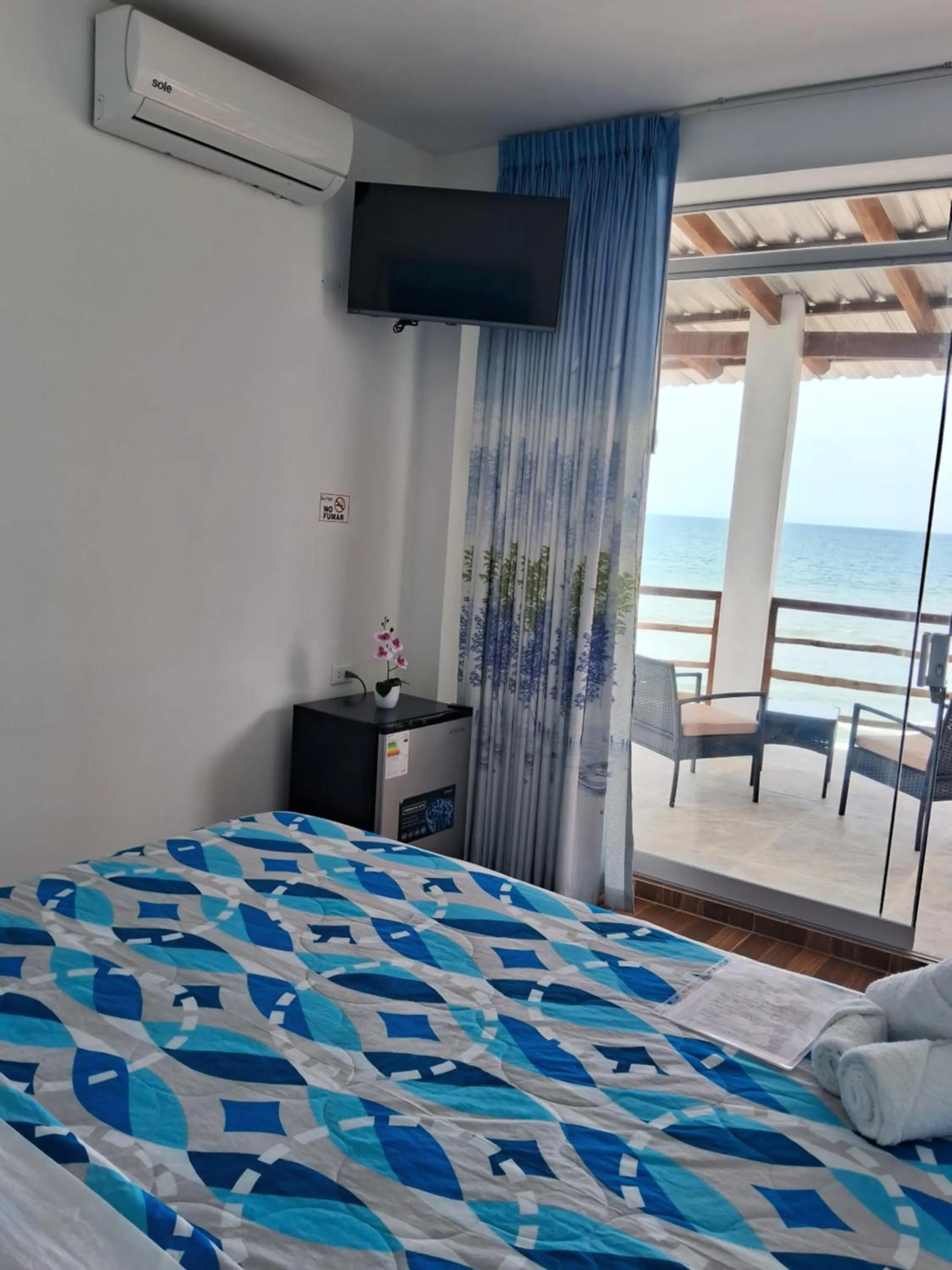 Balcony/Terrace, Bed in Las Fragatas Casa Hotel