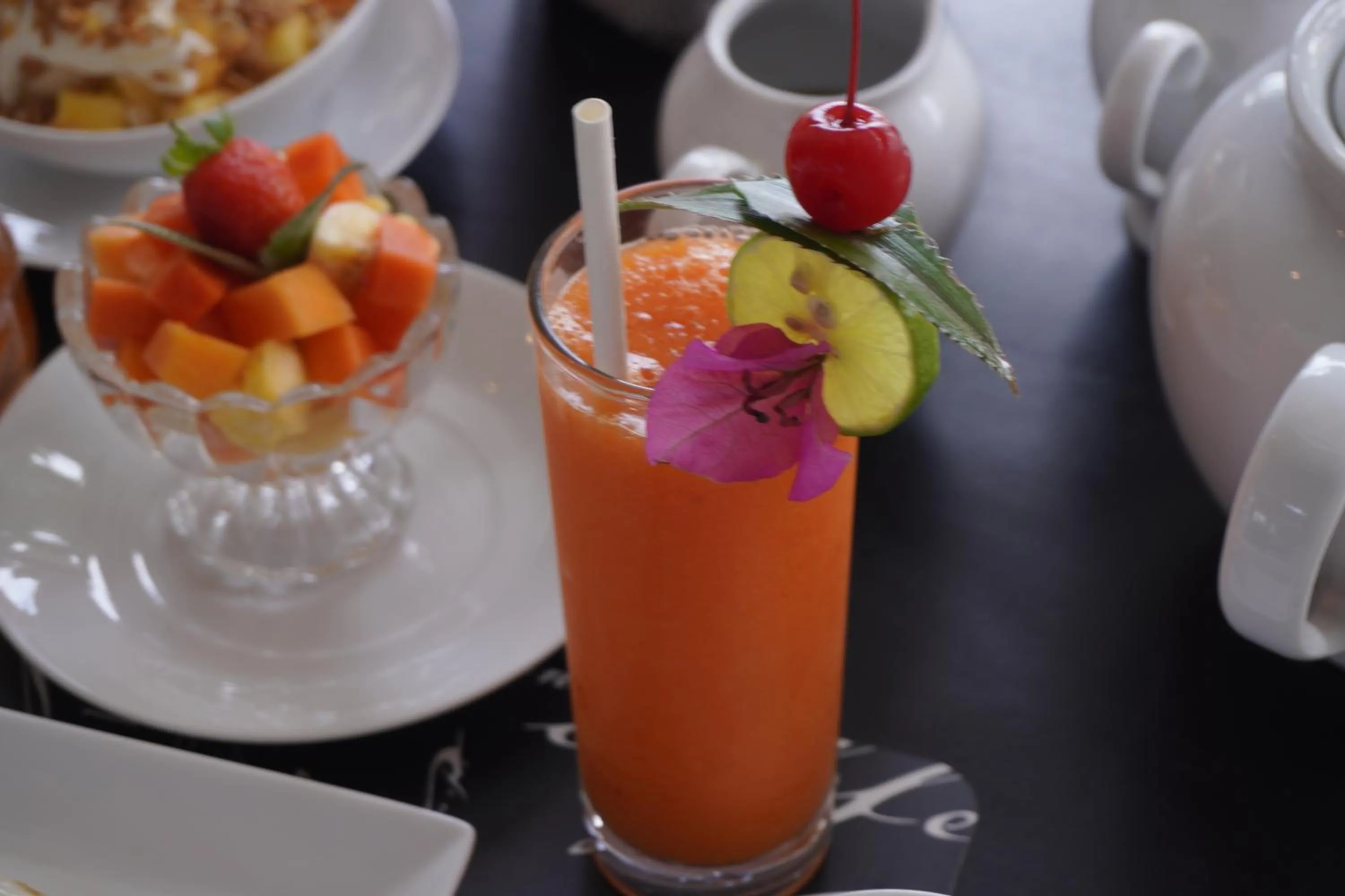 Breakfast in SURF UNA BEACH HOTEL