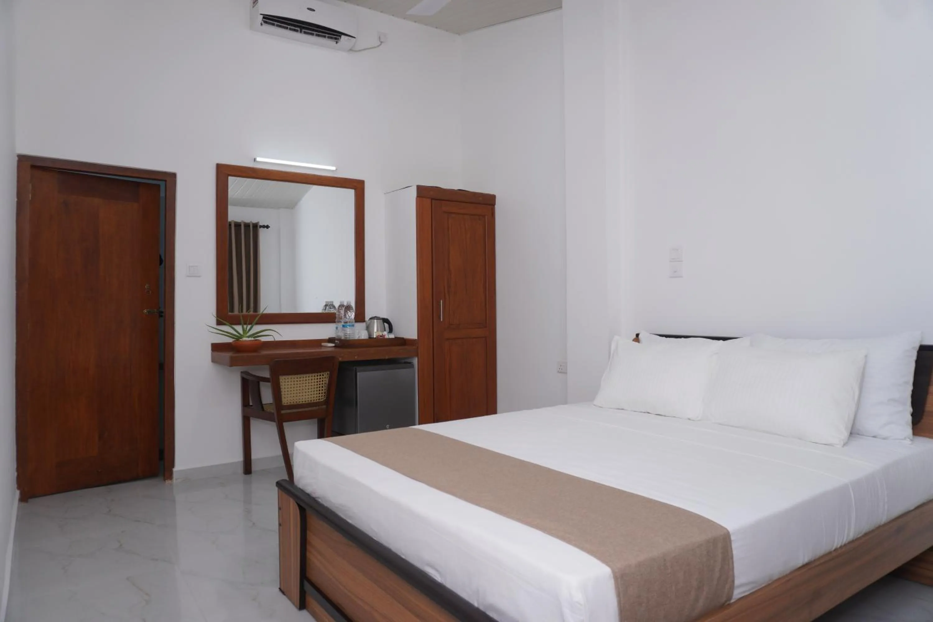 Bed in SURF UNA BEACH HOTEL